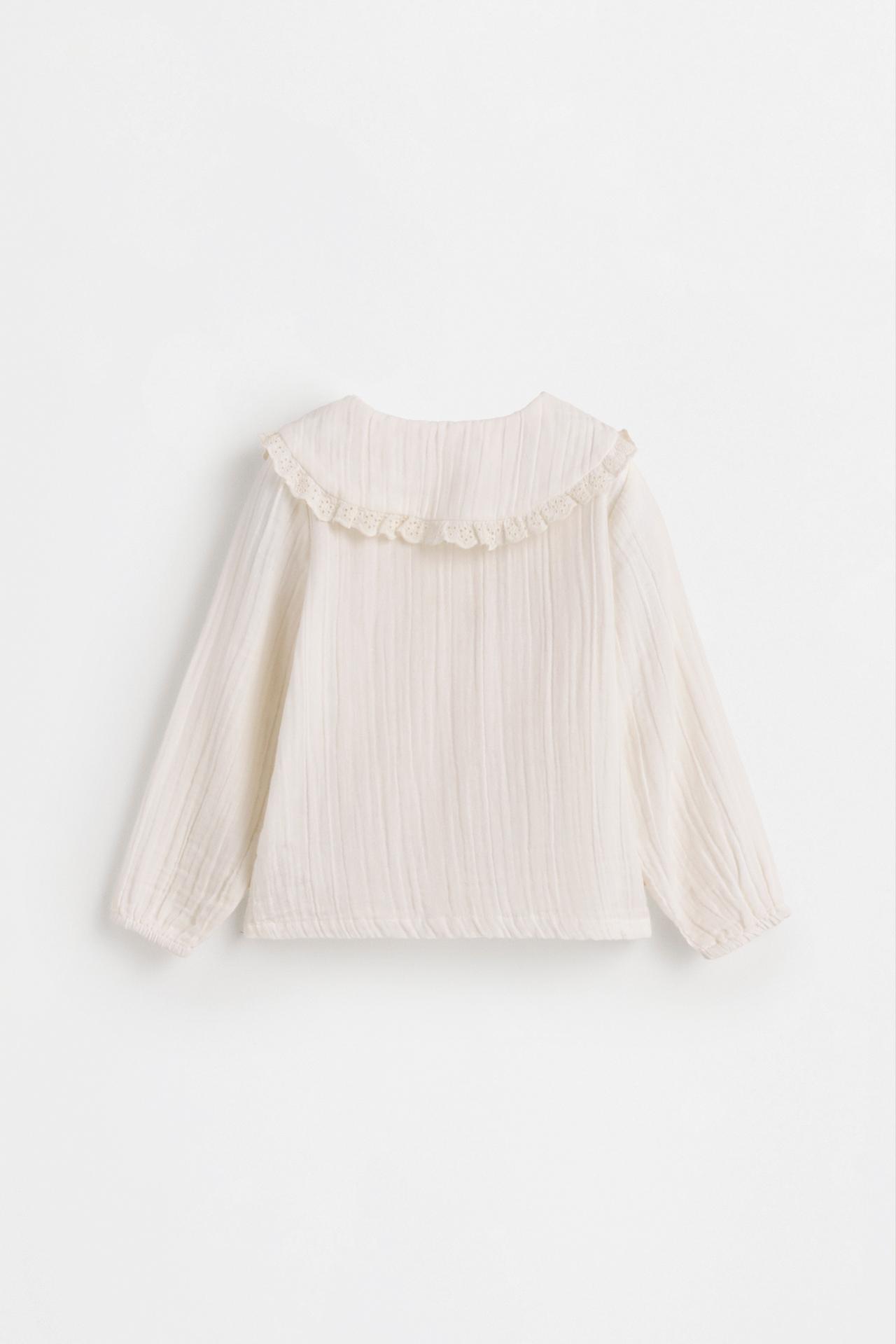 Peter Pan collar shirt — WHITE