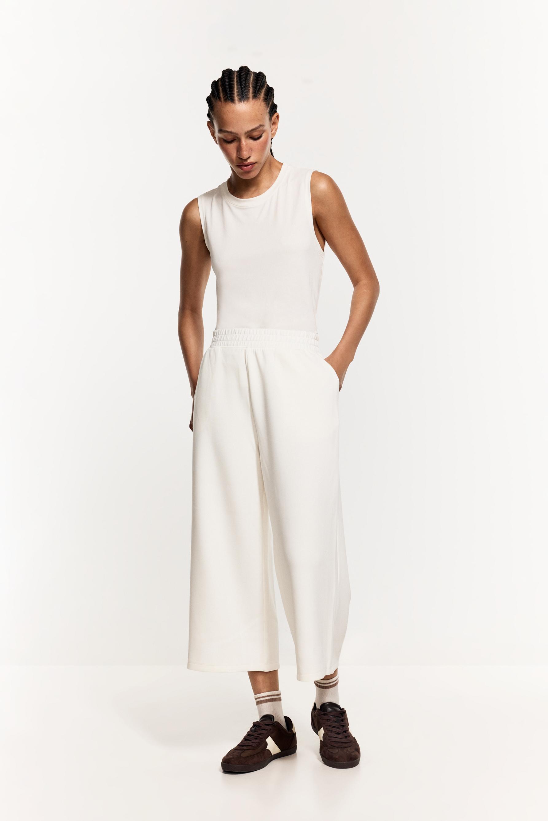 Modal-effect sports culottes — OFF WHITE