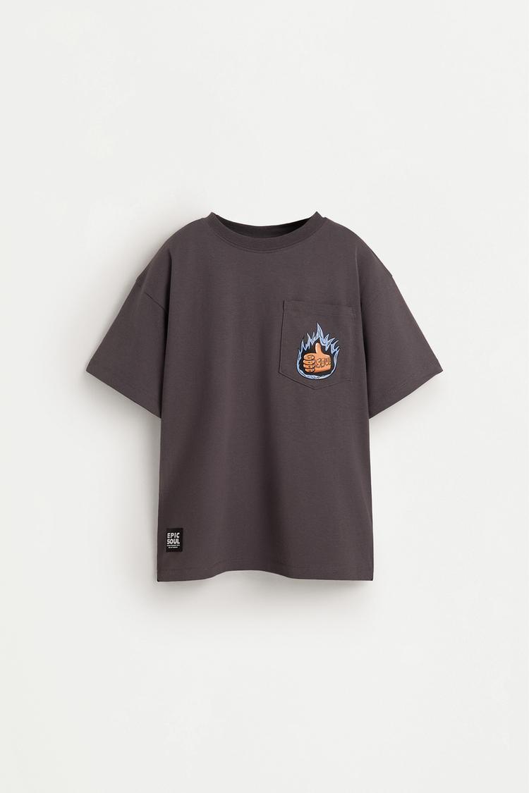 T-shirt with pocket and back maxi print — CHARCOAL GREY