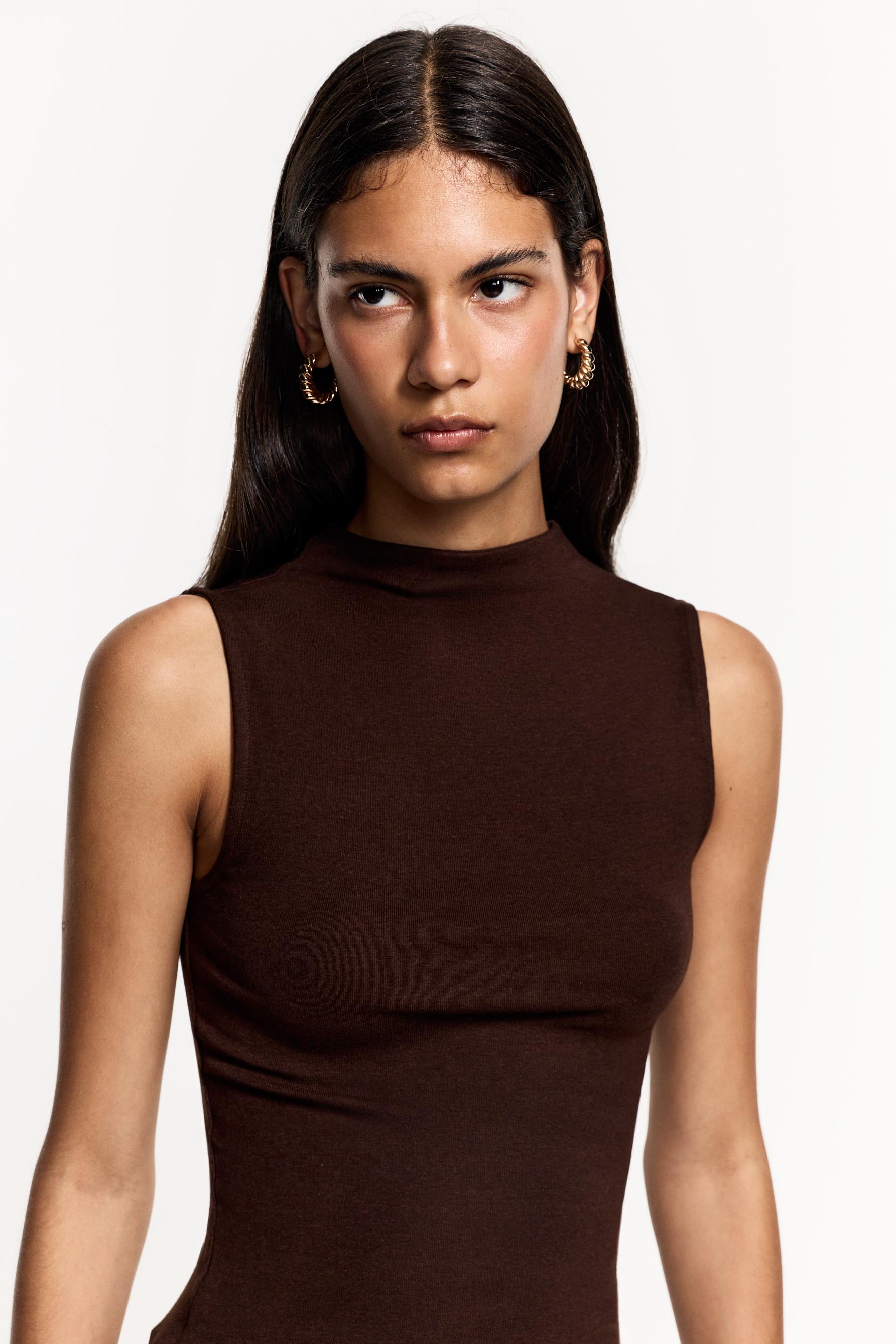 Mock neck top — BROWN