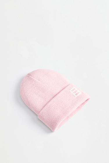 Knit beanie with label — PINK 2