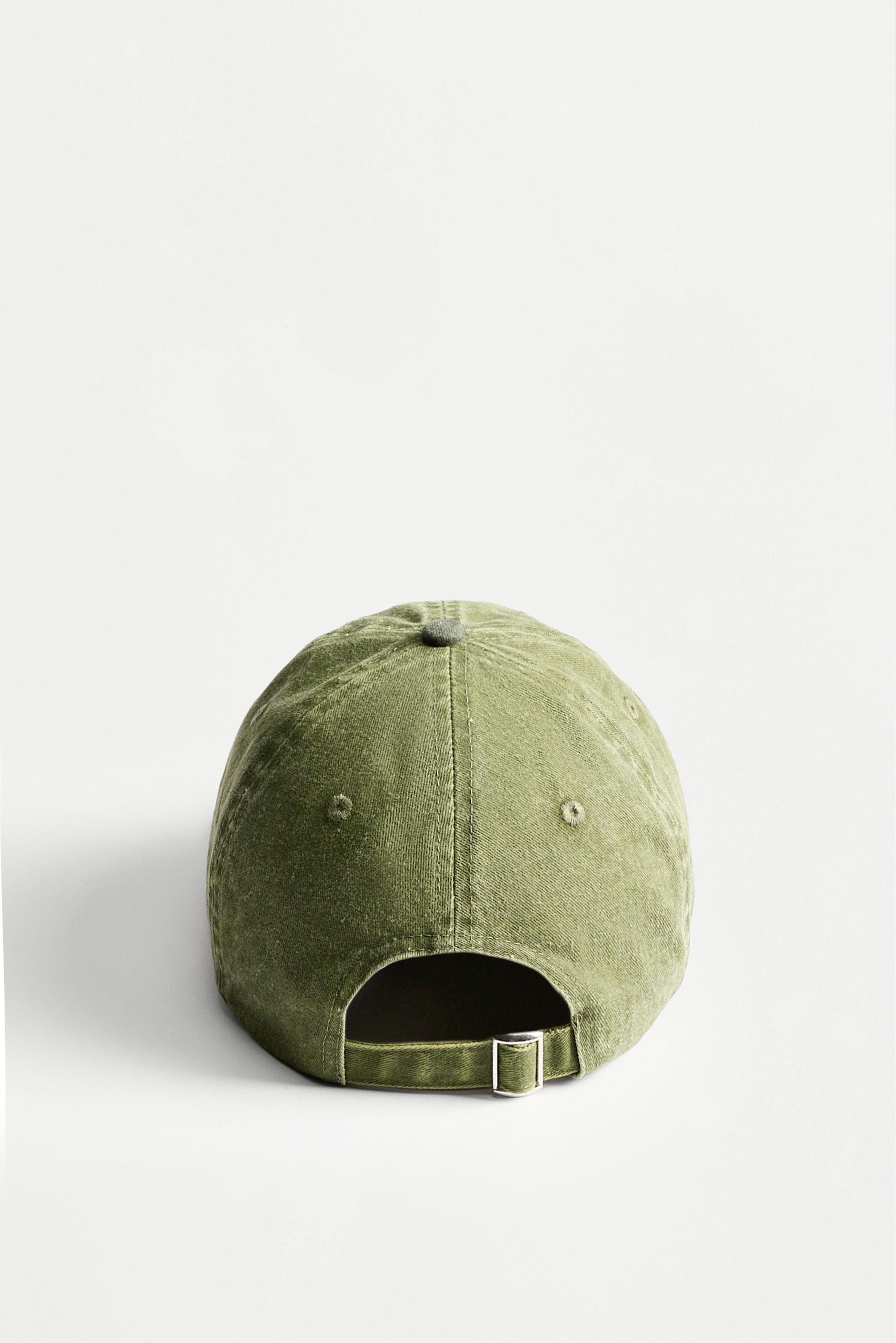 Fish embroidery cap — GREEN TONES