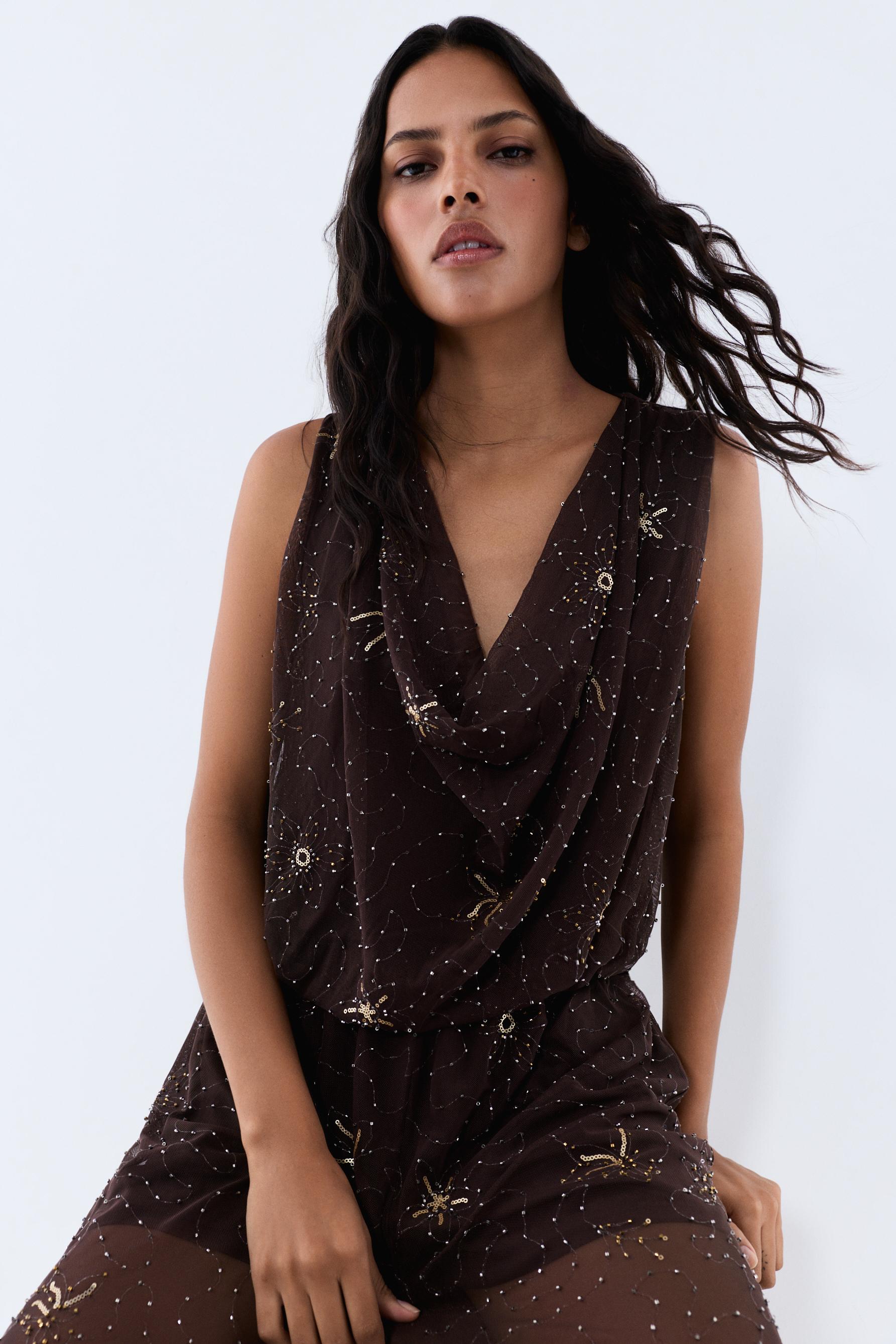 Rhinestone embroidered bodysuit — BROWN