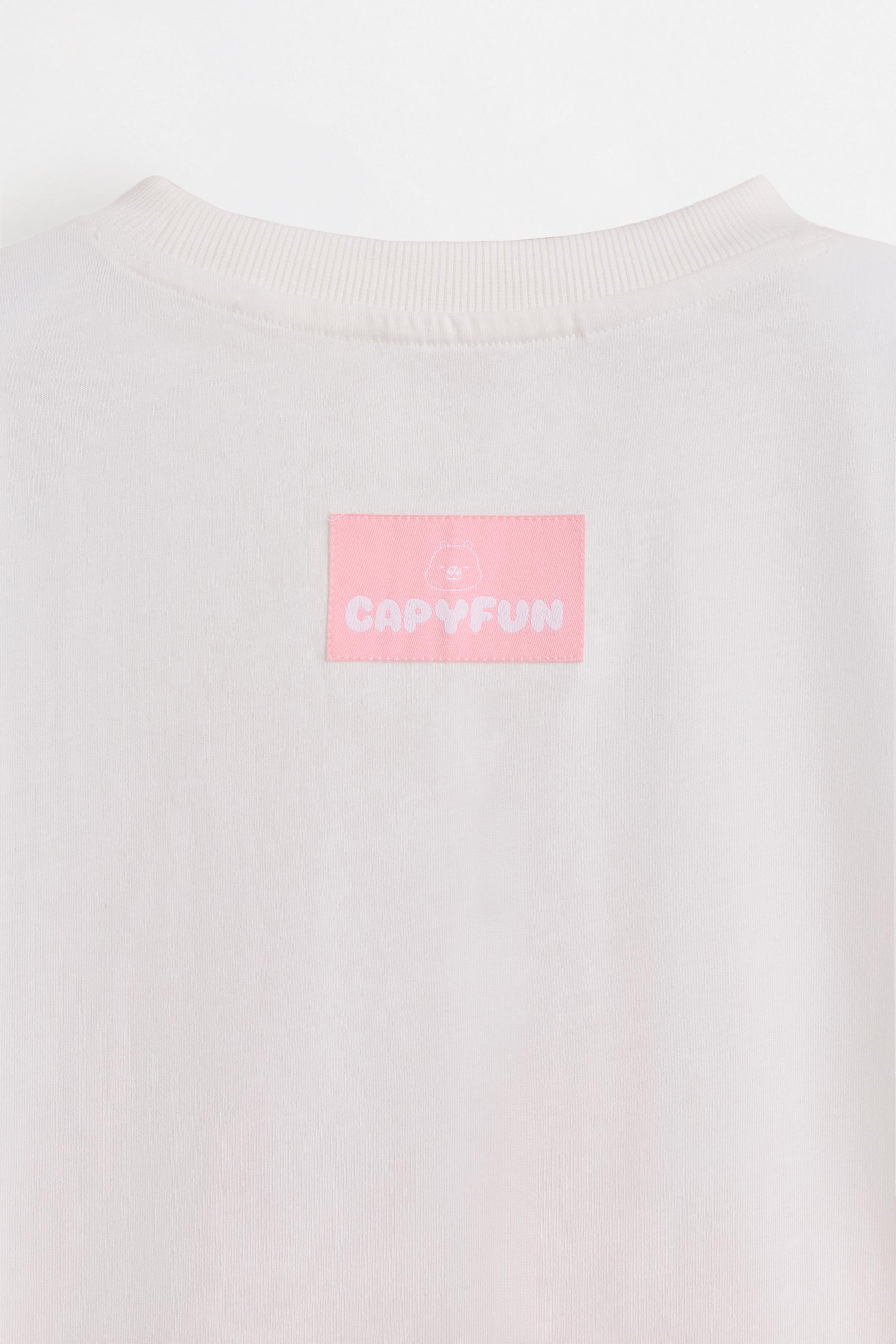 CAPYFUN© Capybara T-shirt — OFF WHITE