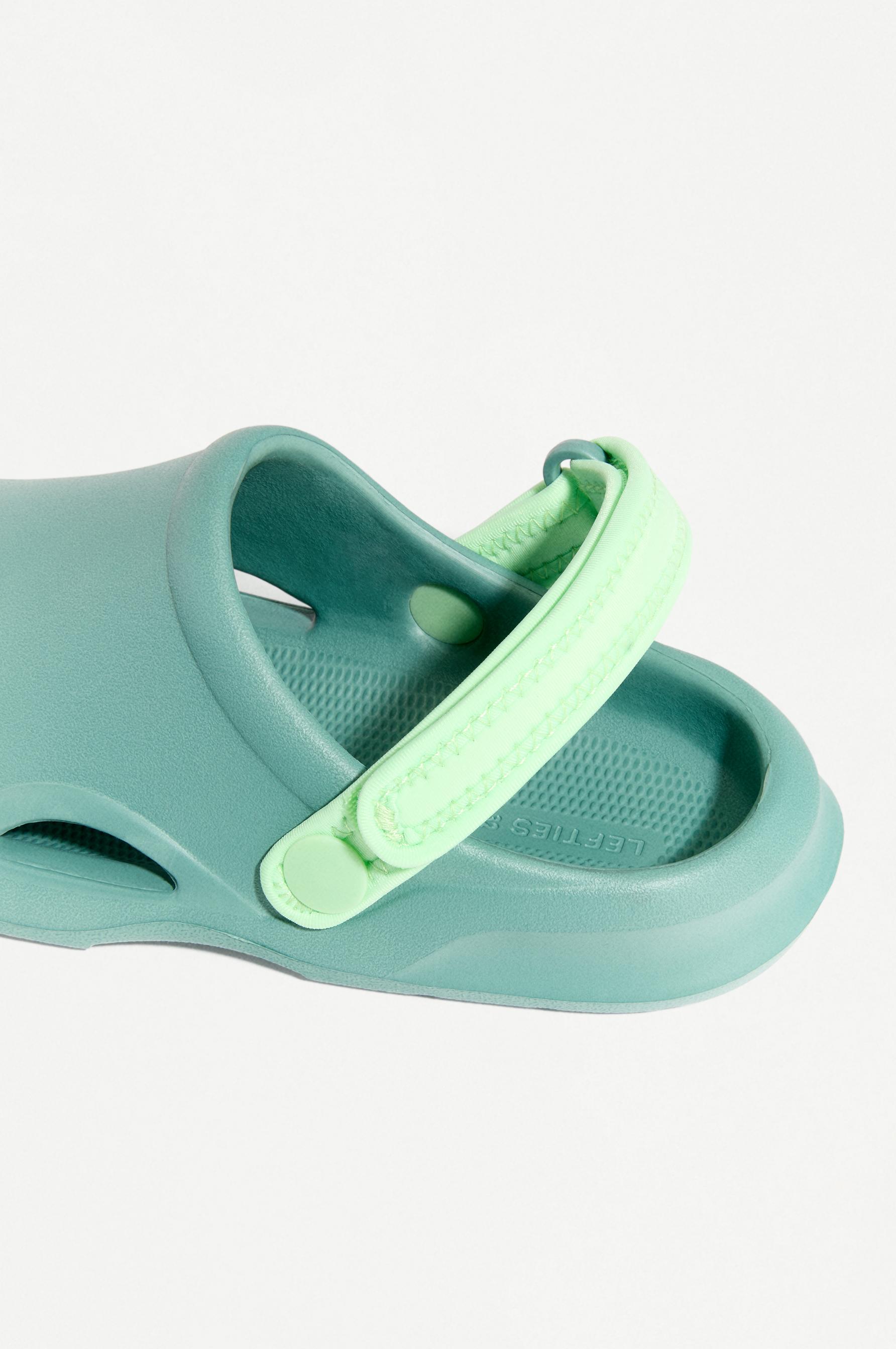 BAREFOOT POOL CLOG — GREENISH
