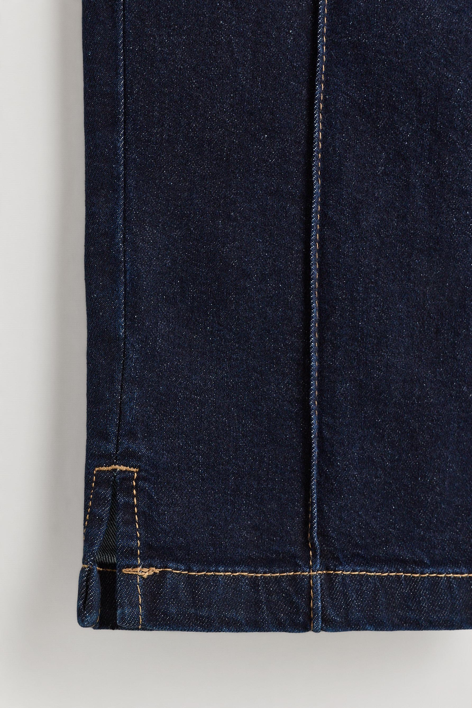 Contrast stitch capri jeans — NAVY