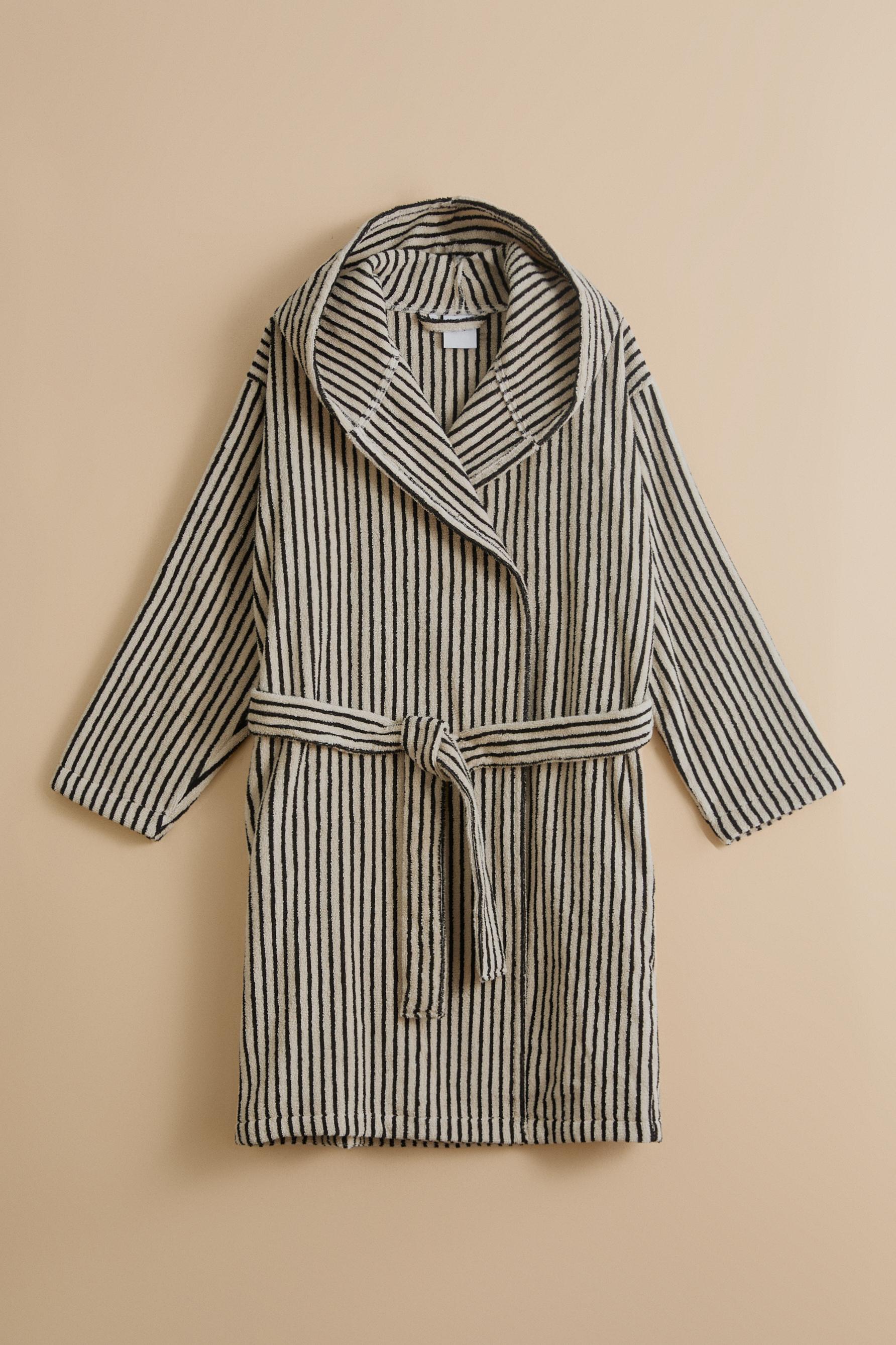 Albornoz rayas capucha