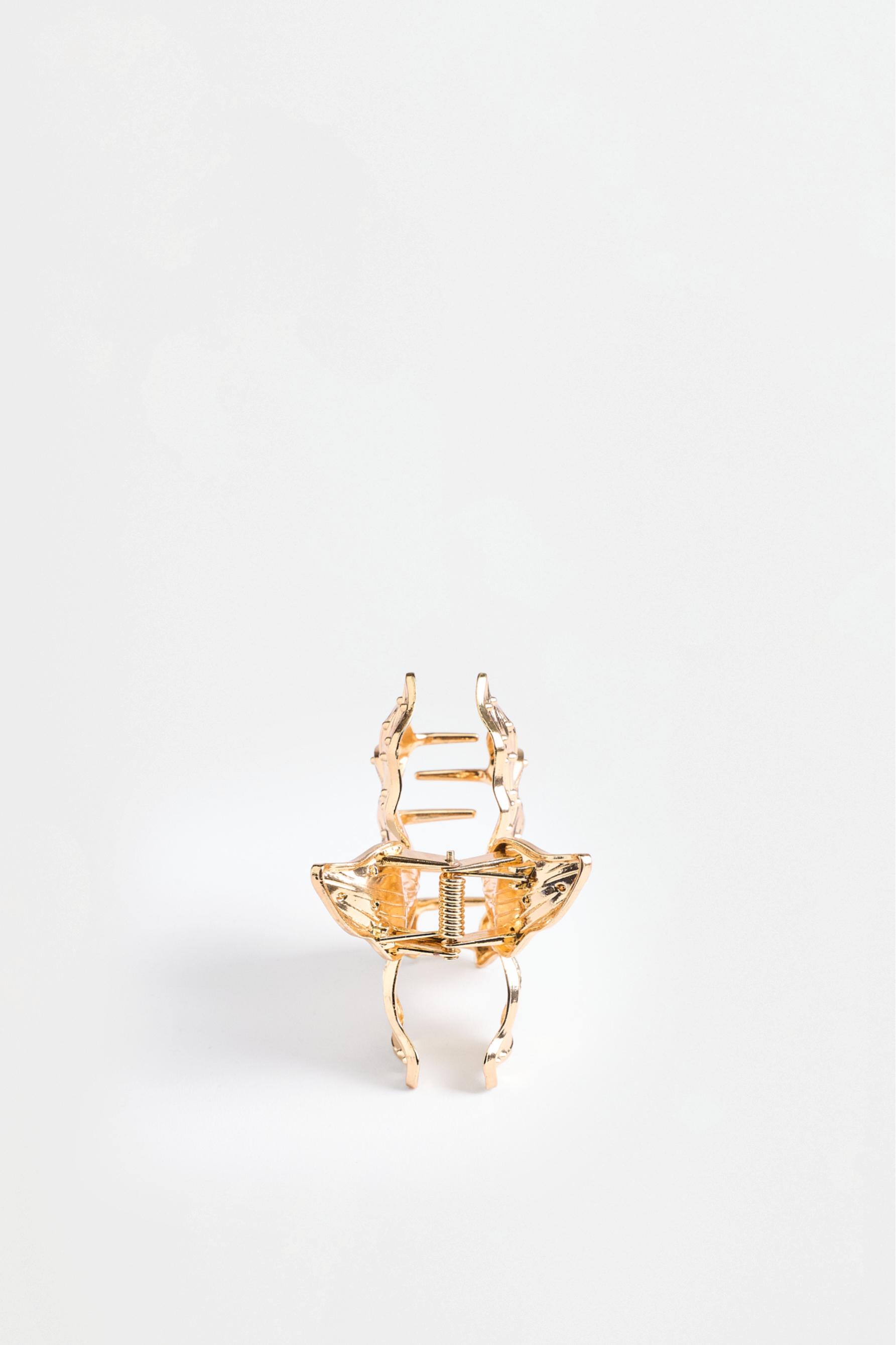 Flower hair claw — GOLDEN