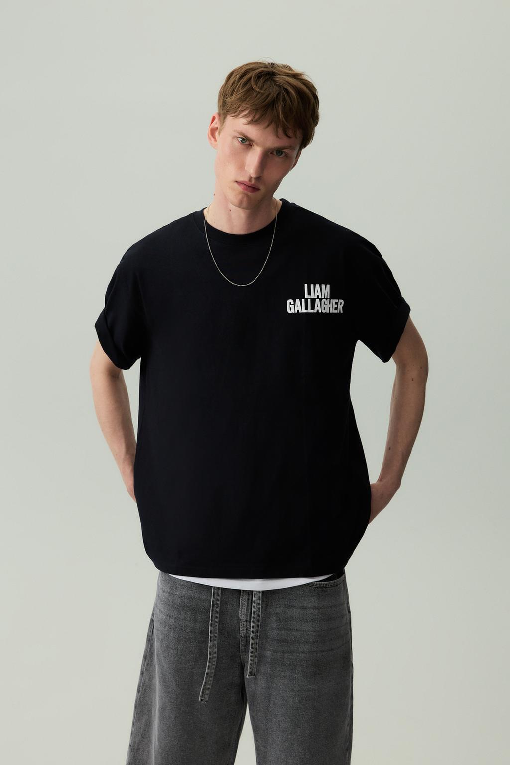 Camiseta Liam Gallagher © &™Warner Bros