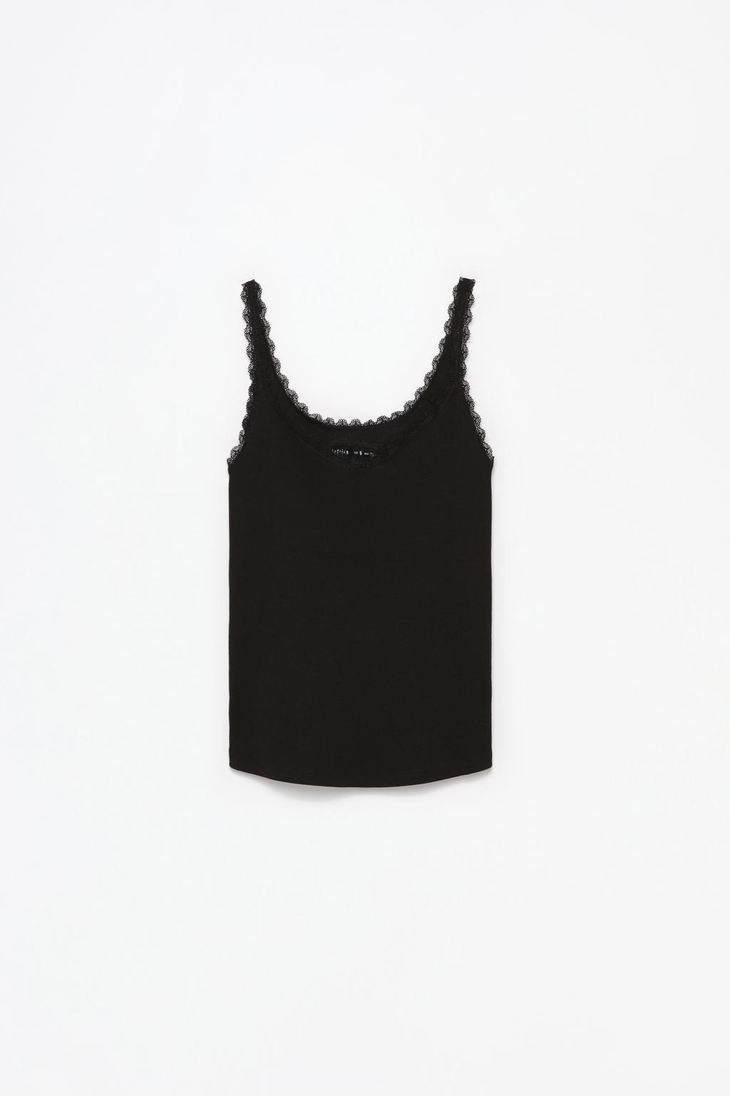 Ribbed strappy T-shirt with lace trim