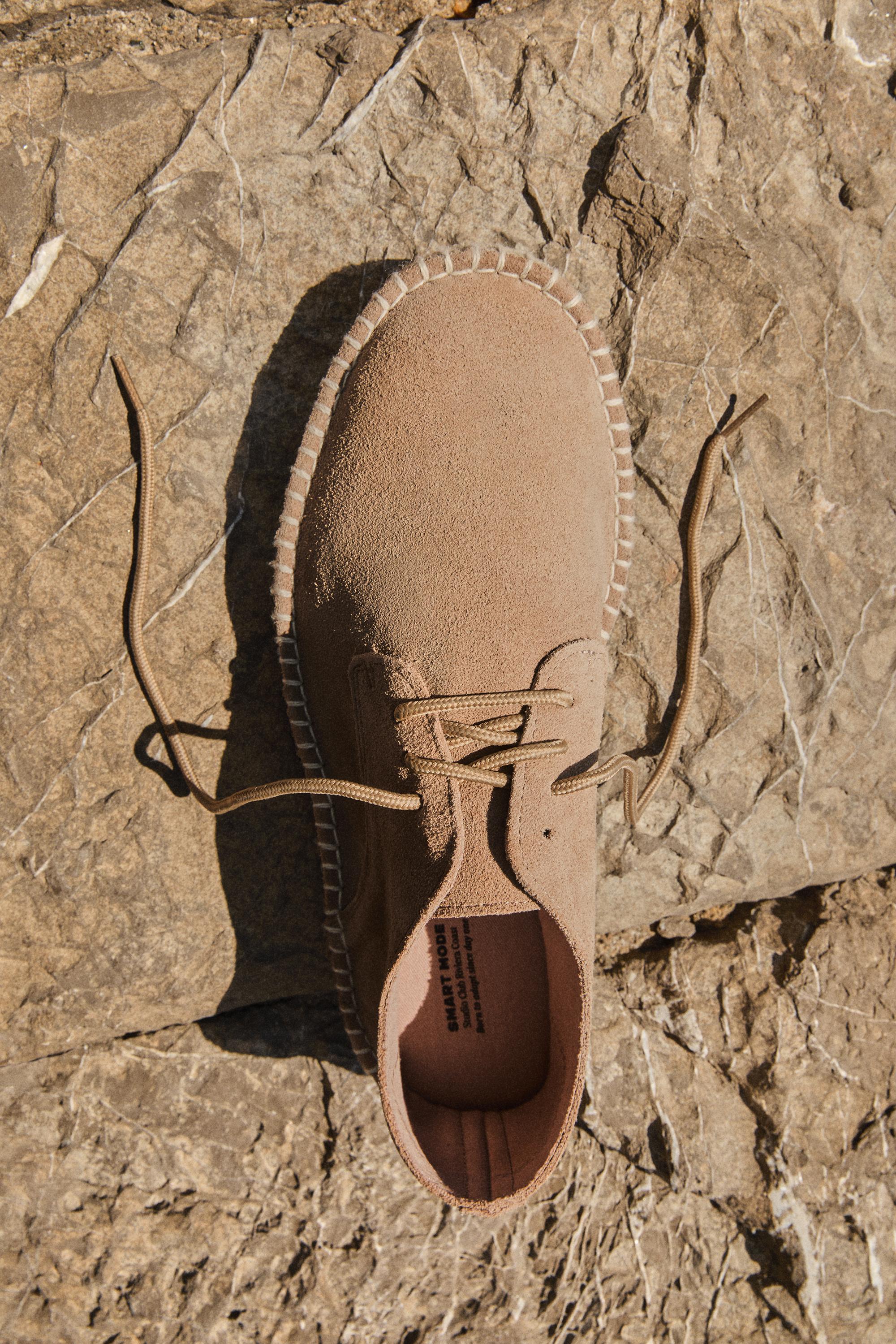 Leather Blucher dress shoe — BEIGE