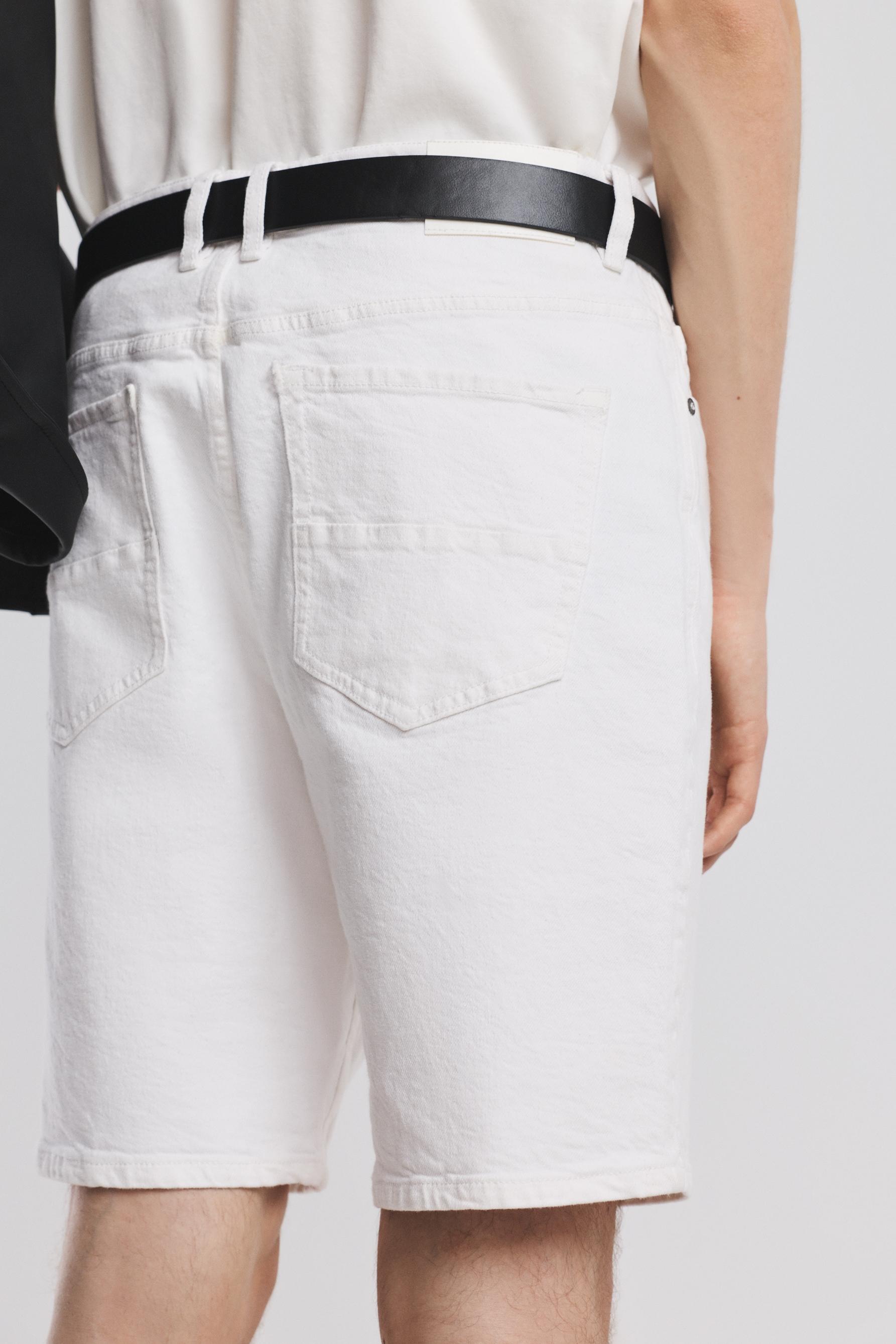 Slim denim Bermuda shorts — WHITE