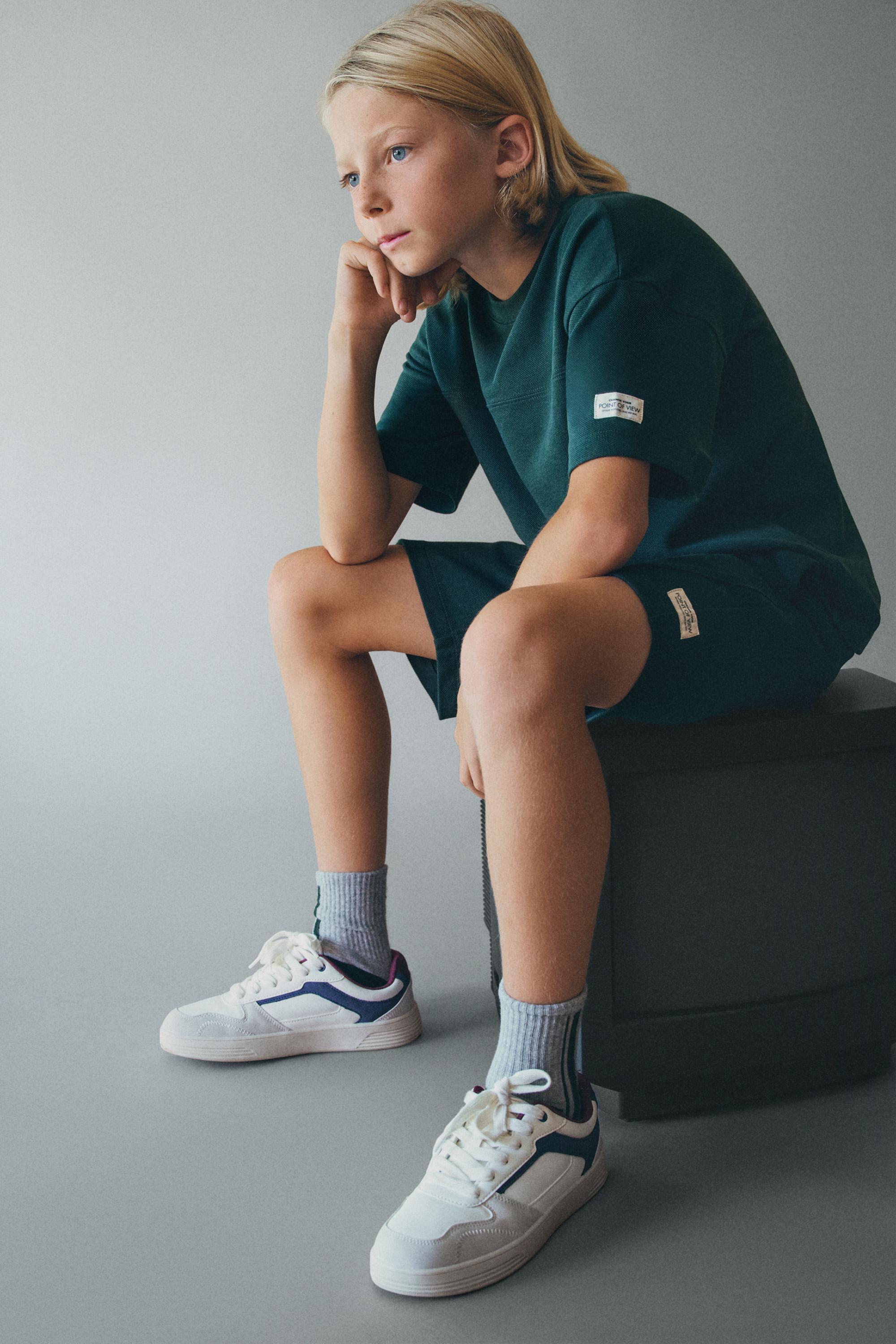 Contrast sneakers — WHITE
