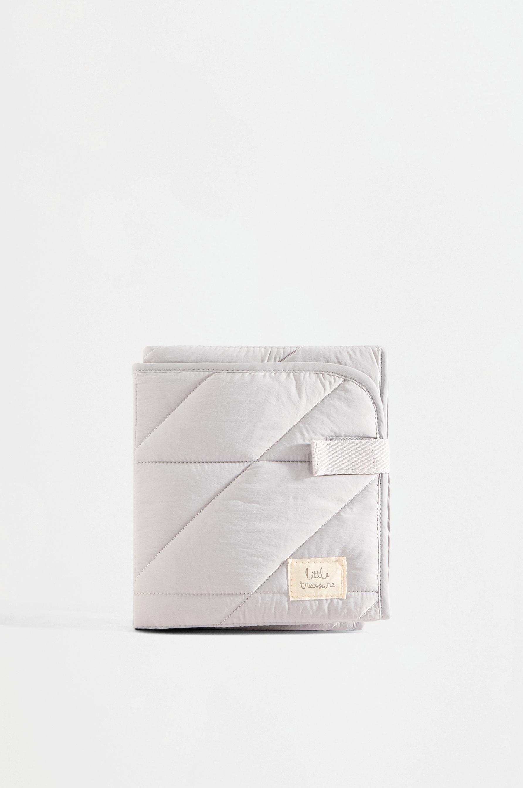Maternity changing mat — GREY
