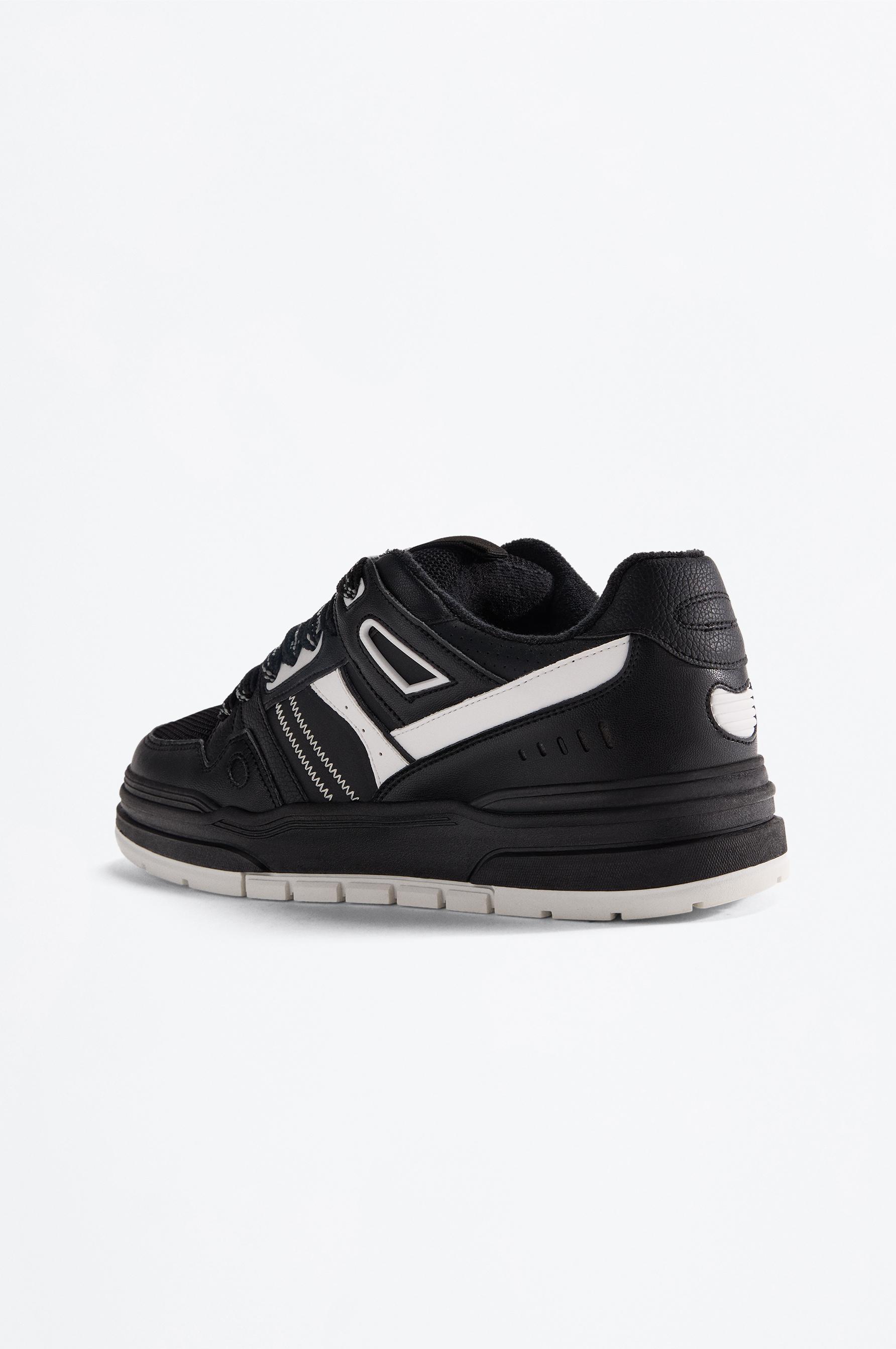 CONTRAST VOLUME SNEAKER — BLACK