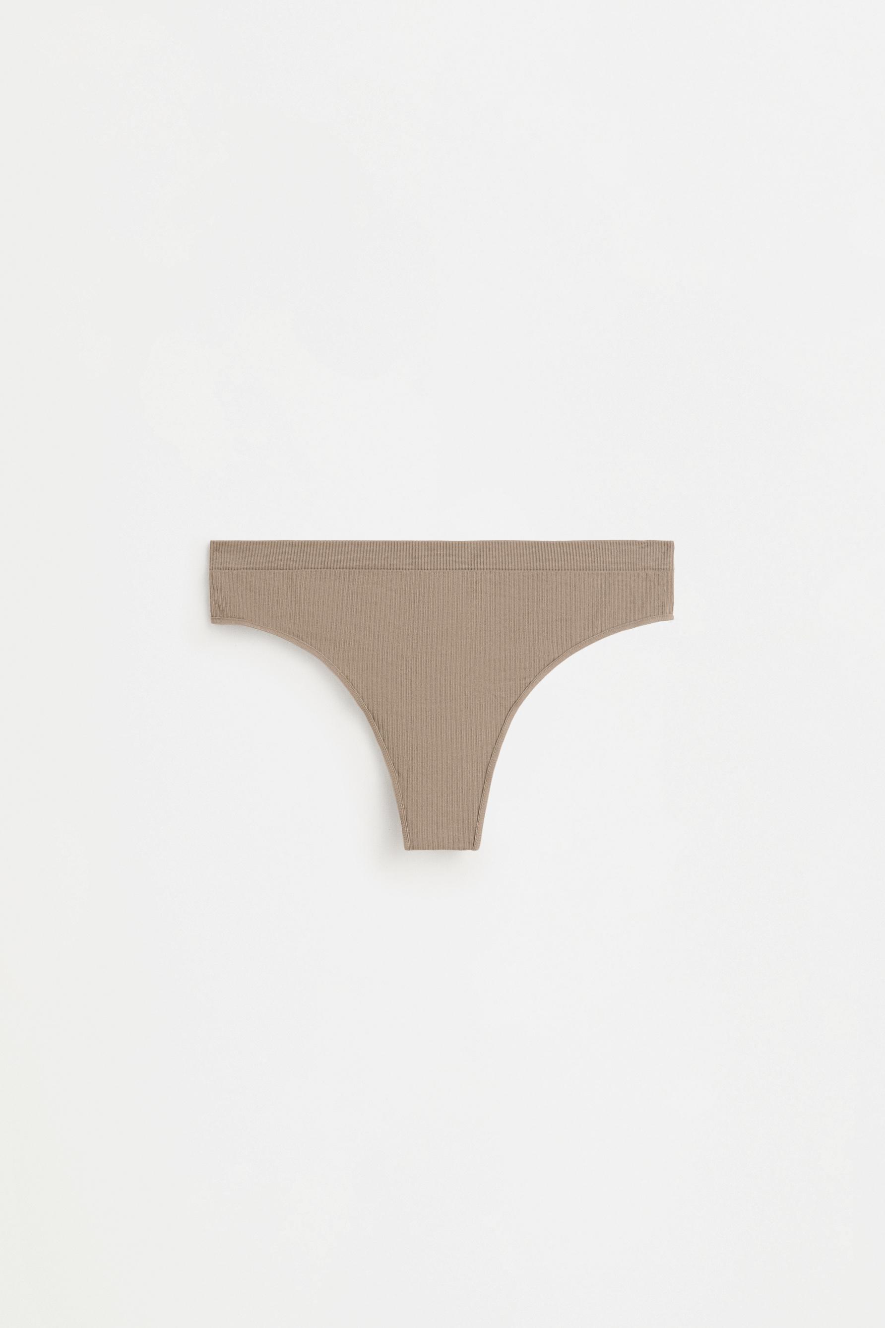 2-Pack seamless ribbed thongs — BLACK