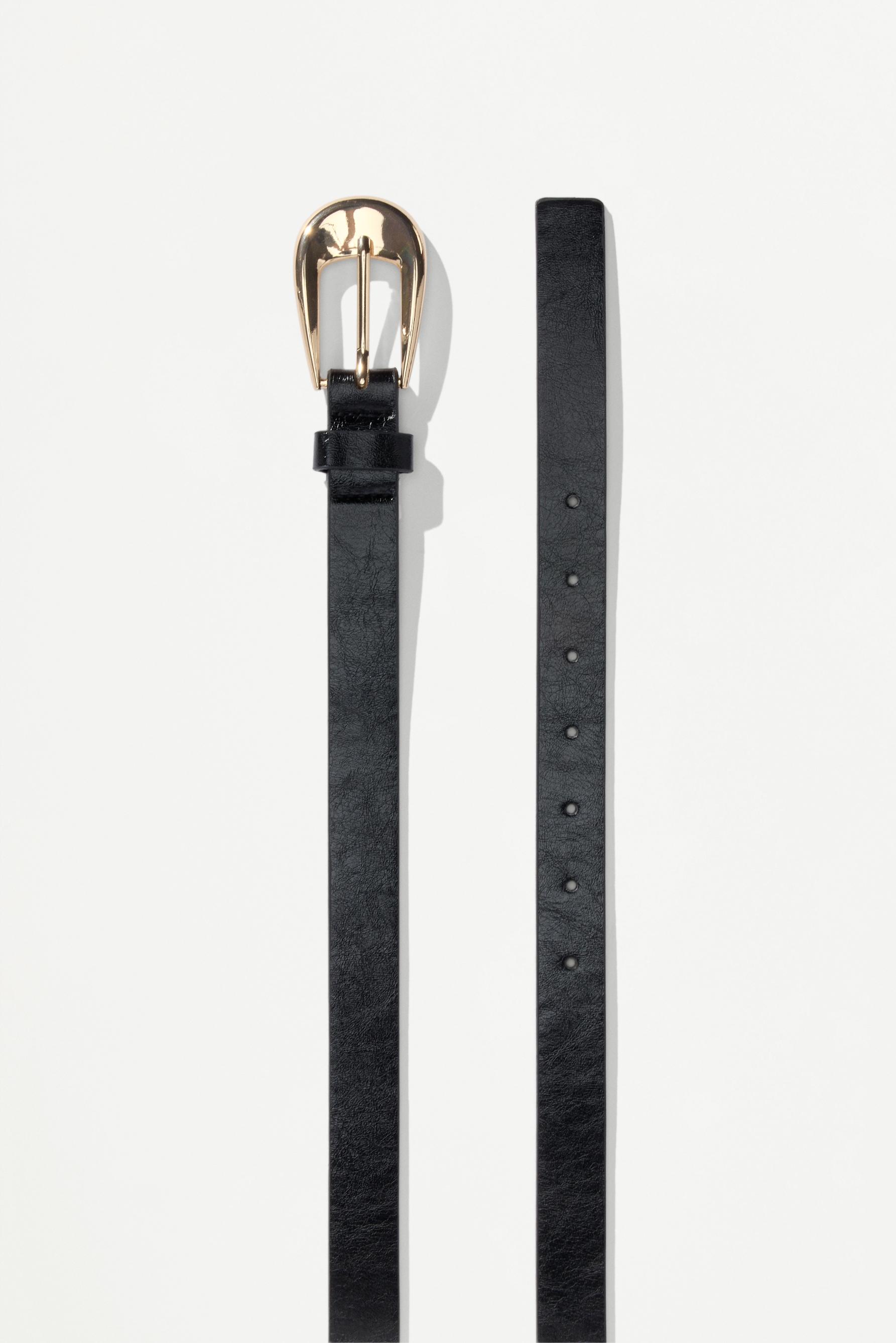 Thin oval buckle belt — BLACK