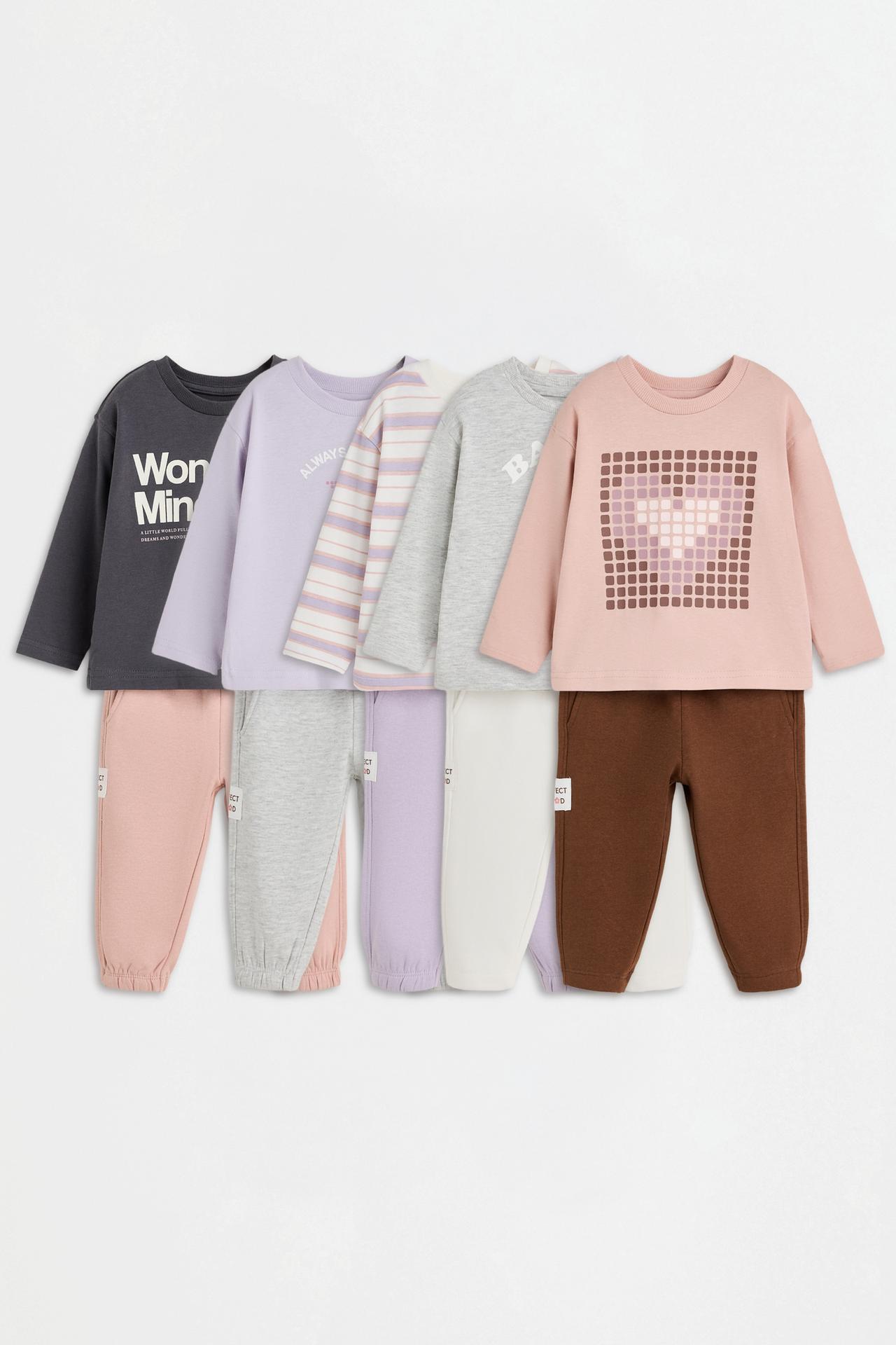 5-pack of mixed T-shirt and fleece jogger sets — PALE PINK