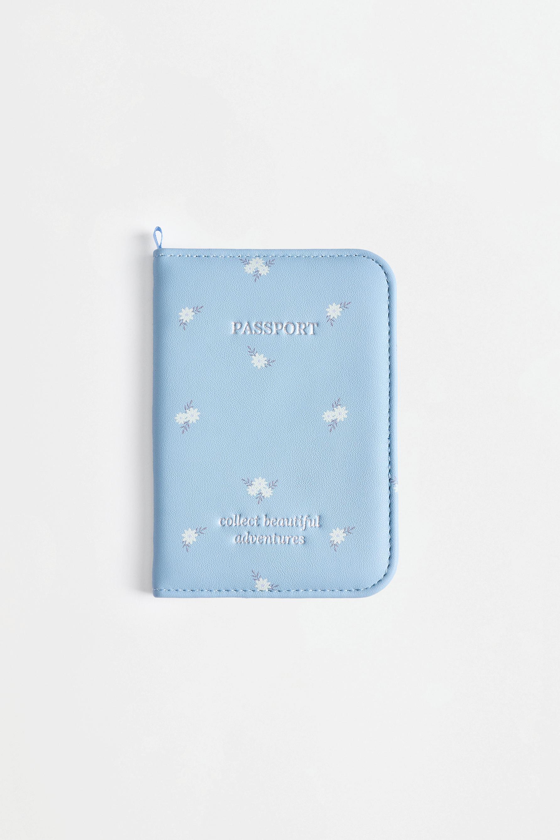 Passport holder — PASTEL BLUE