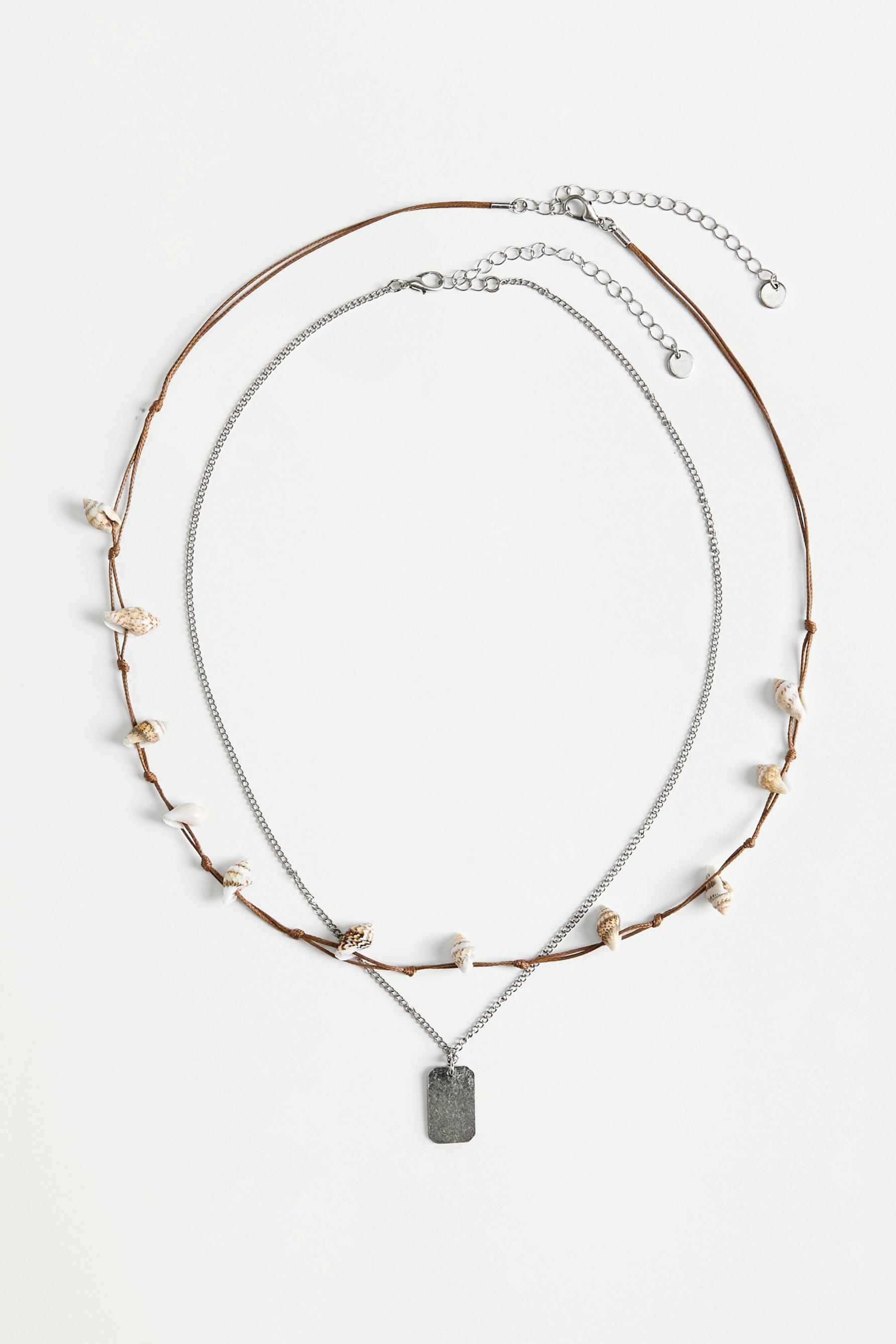 Double-strand seashell pendant necklace — BLACK (alternate view)