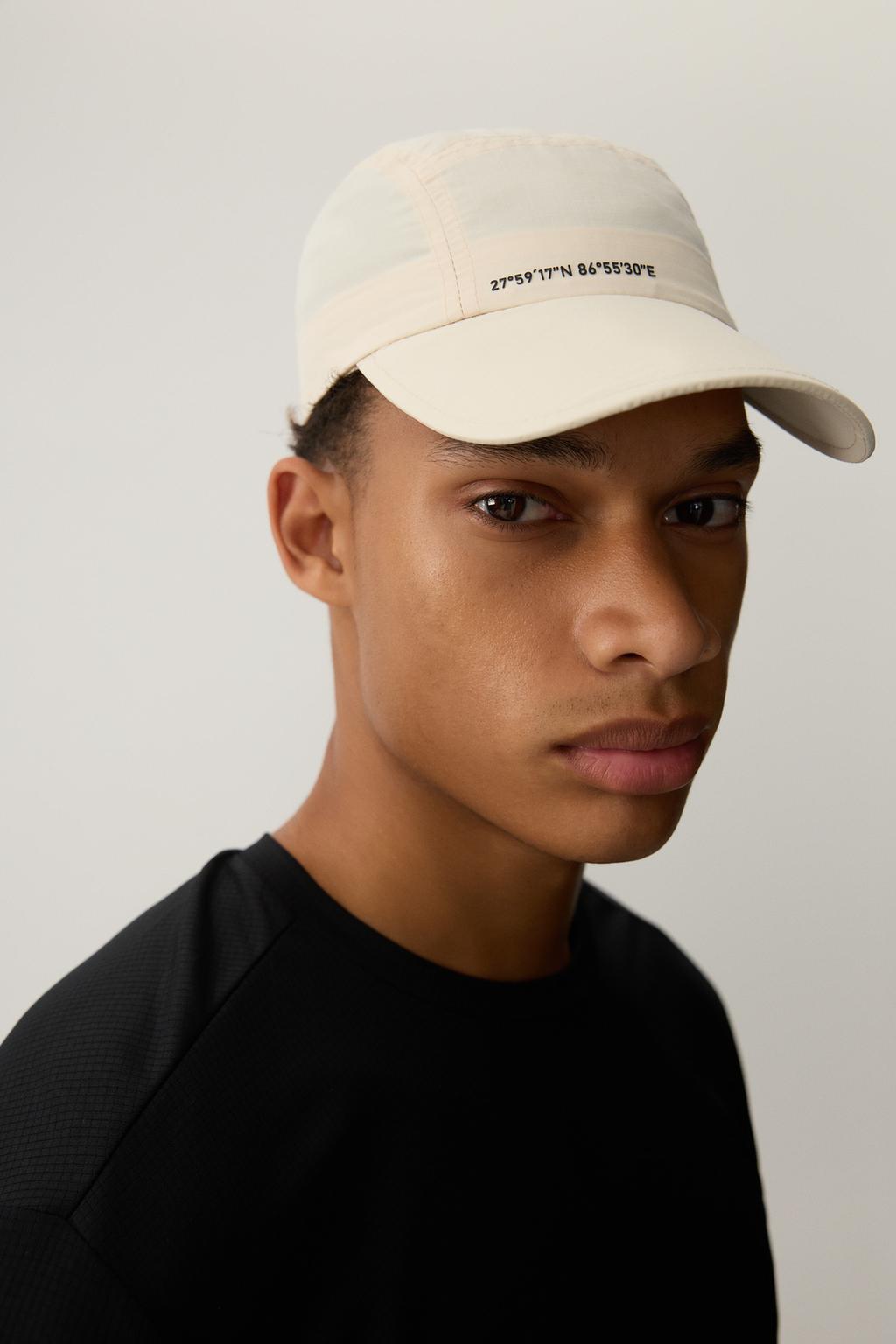 Technical cap