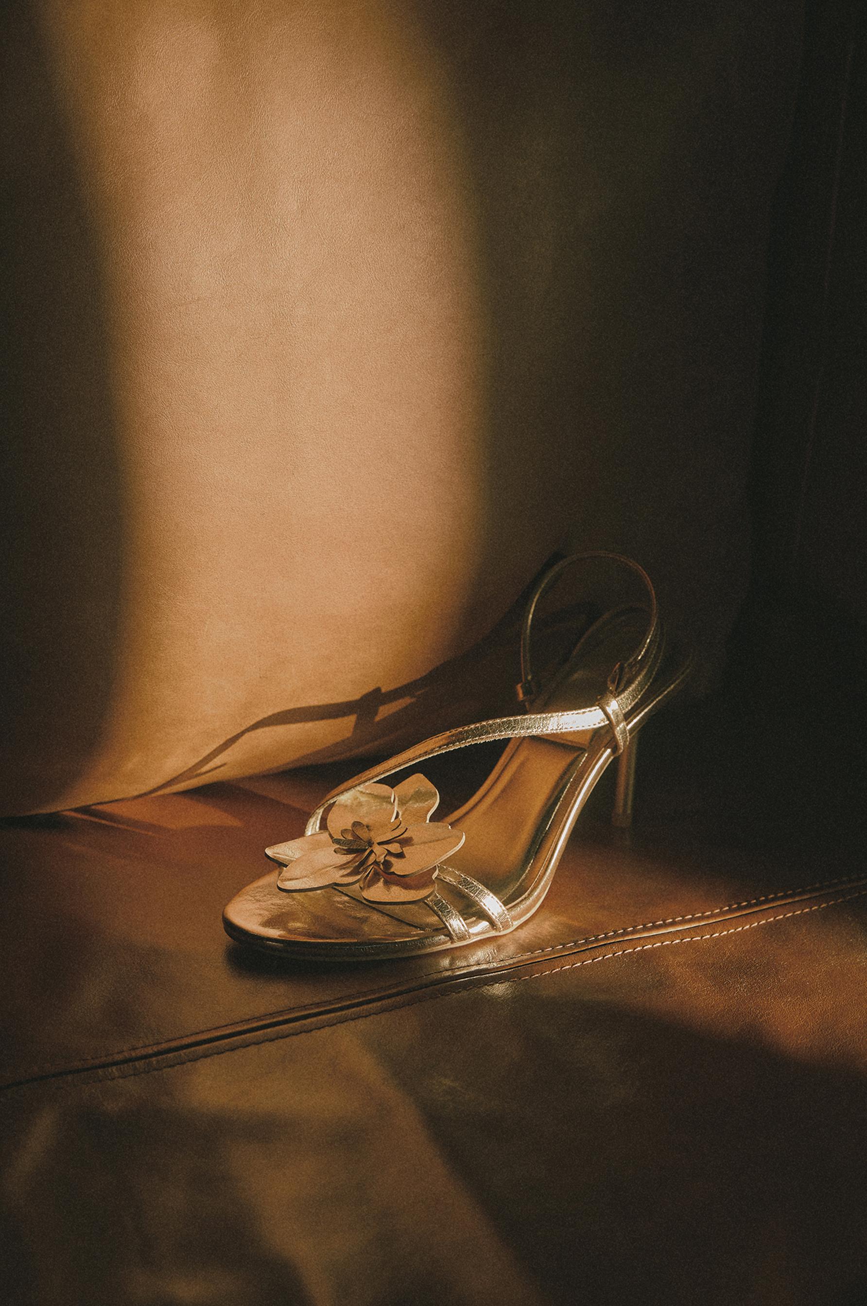 Floral heel sandals — GOLD