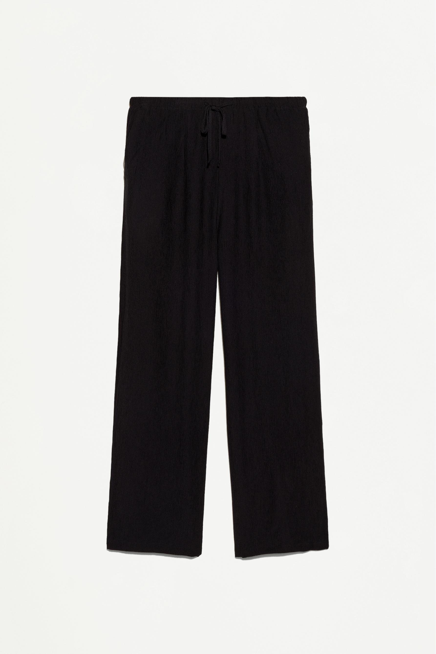 Textured jogging trousers — BLACK