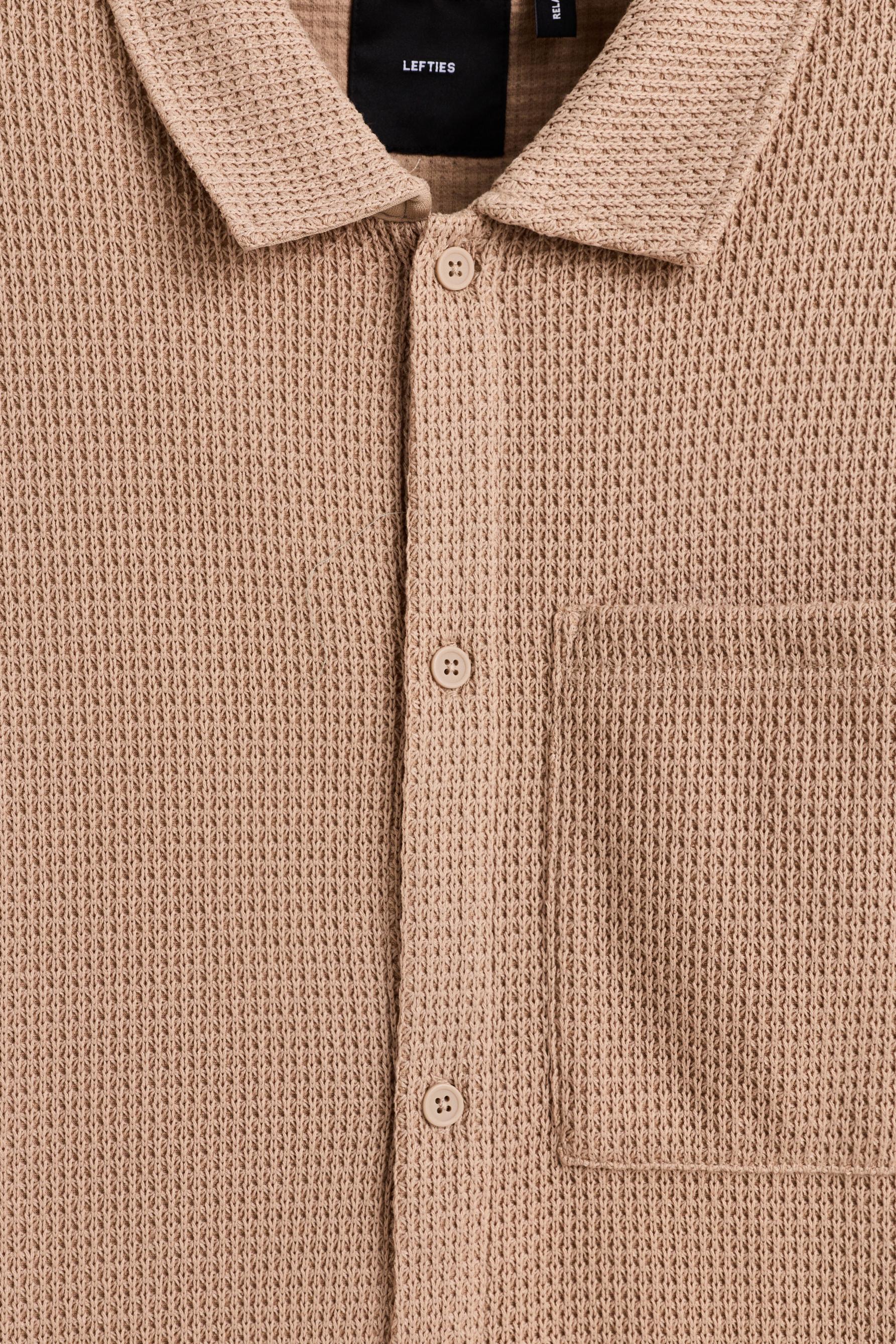 Waffle texture shirt — YARN