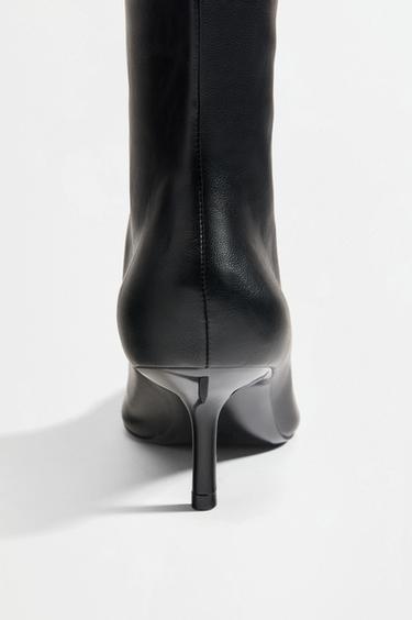 Knee-high boots with a heel — BLACK 4