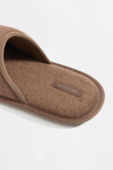 Waffle-knit house slippers — BROWN 4