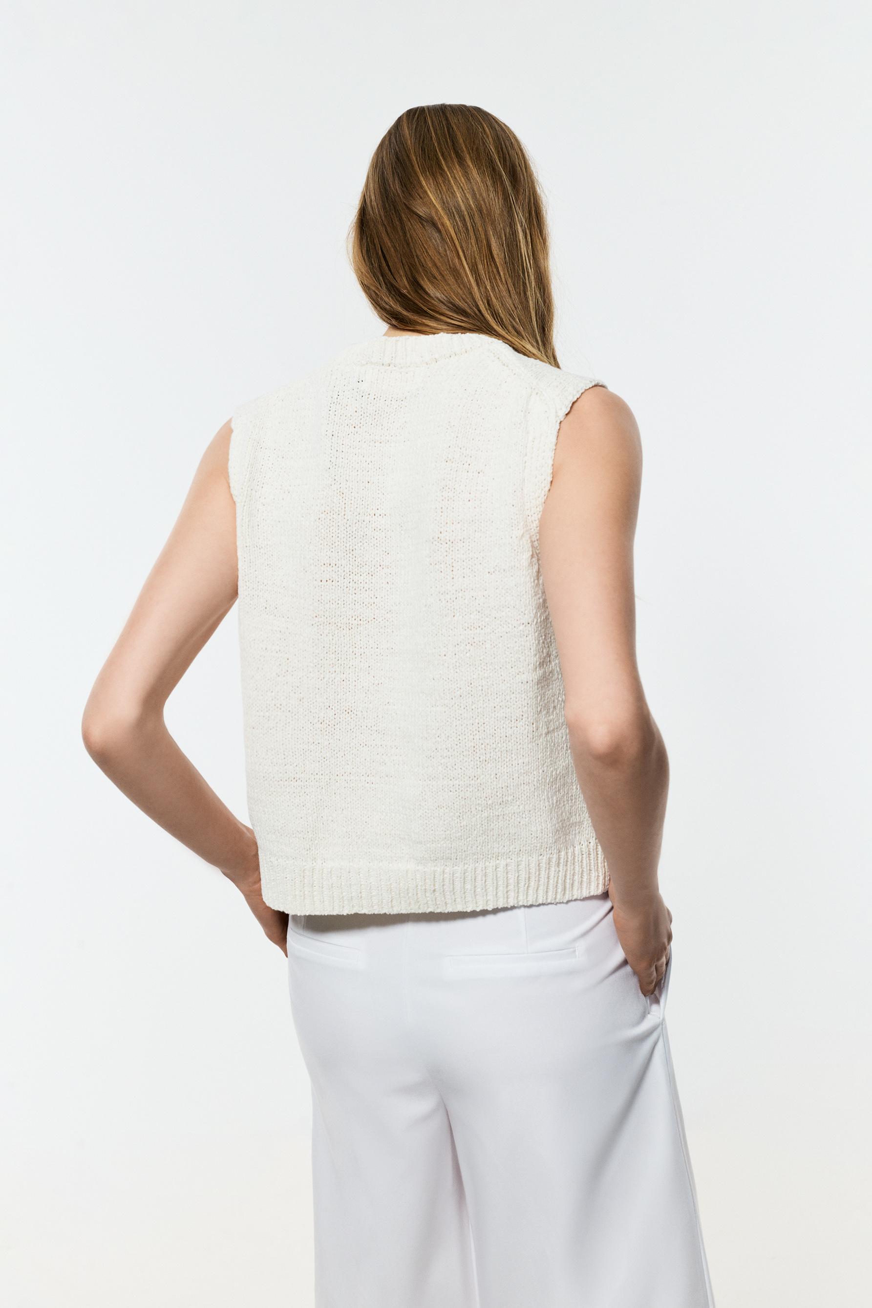 Jewel button top — ECRU