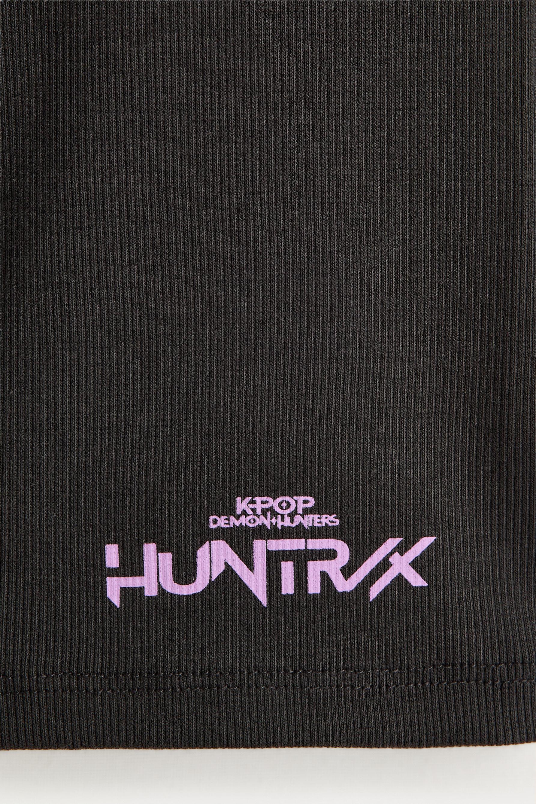 Huntrix K-Pop Demon Hunters™/© Netflix T-shirt and shorts set — OFF WHITE