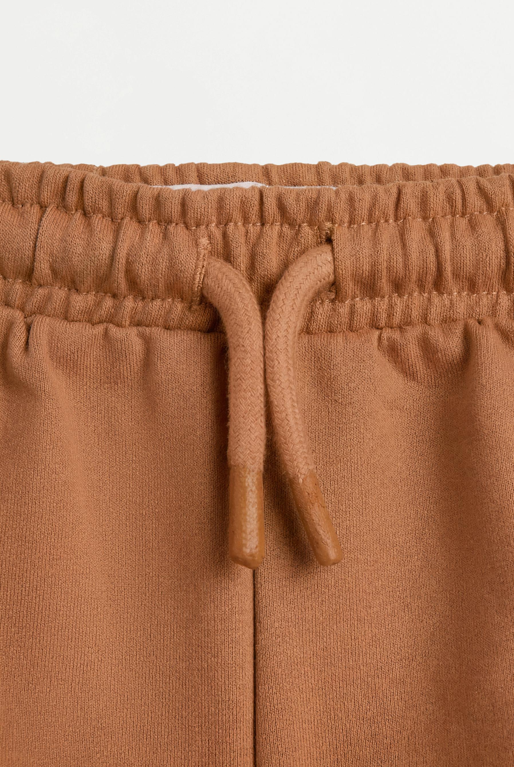 Plush cargo Bermuda shorts — PUMPKIN