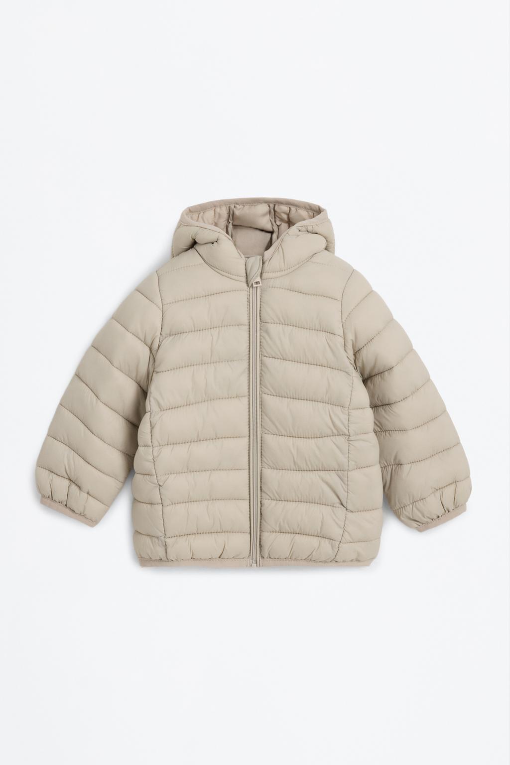 Lightweight hooded puffer jacket