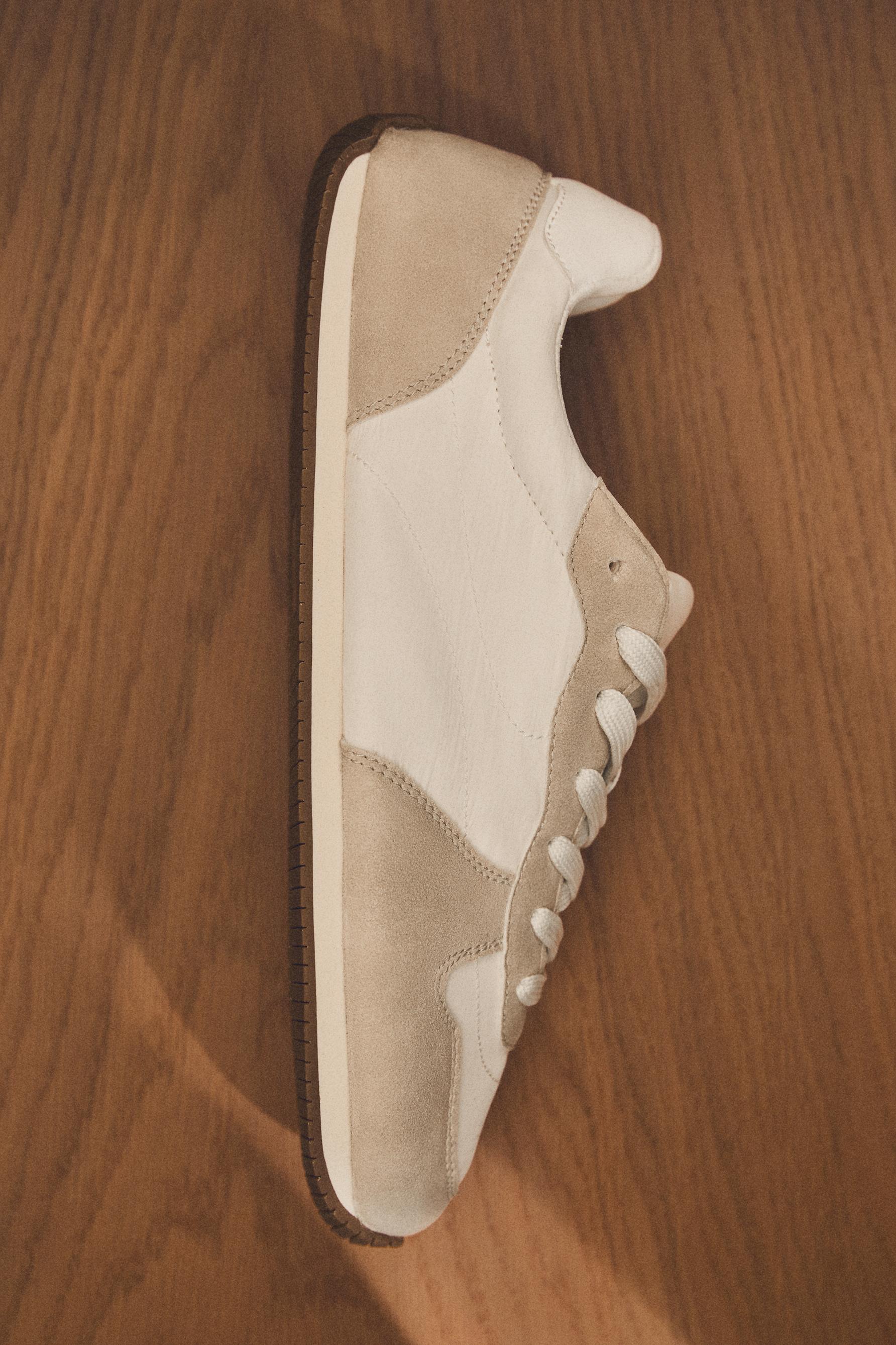 Barefoot sneakers — OTHERS