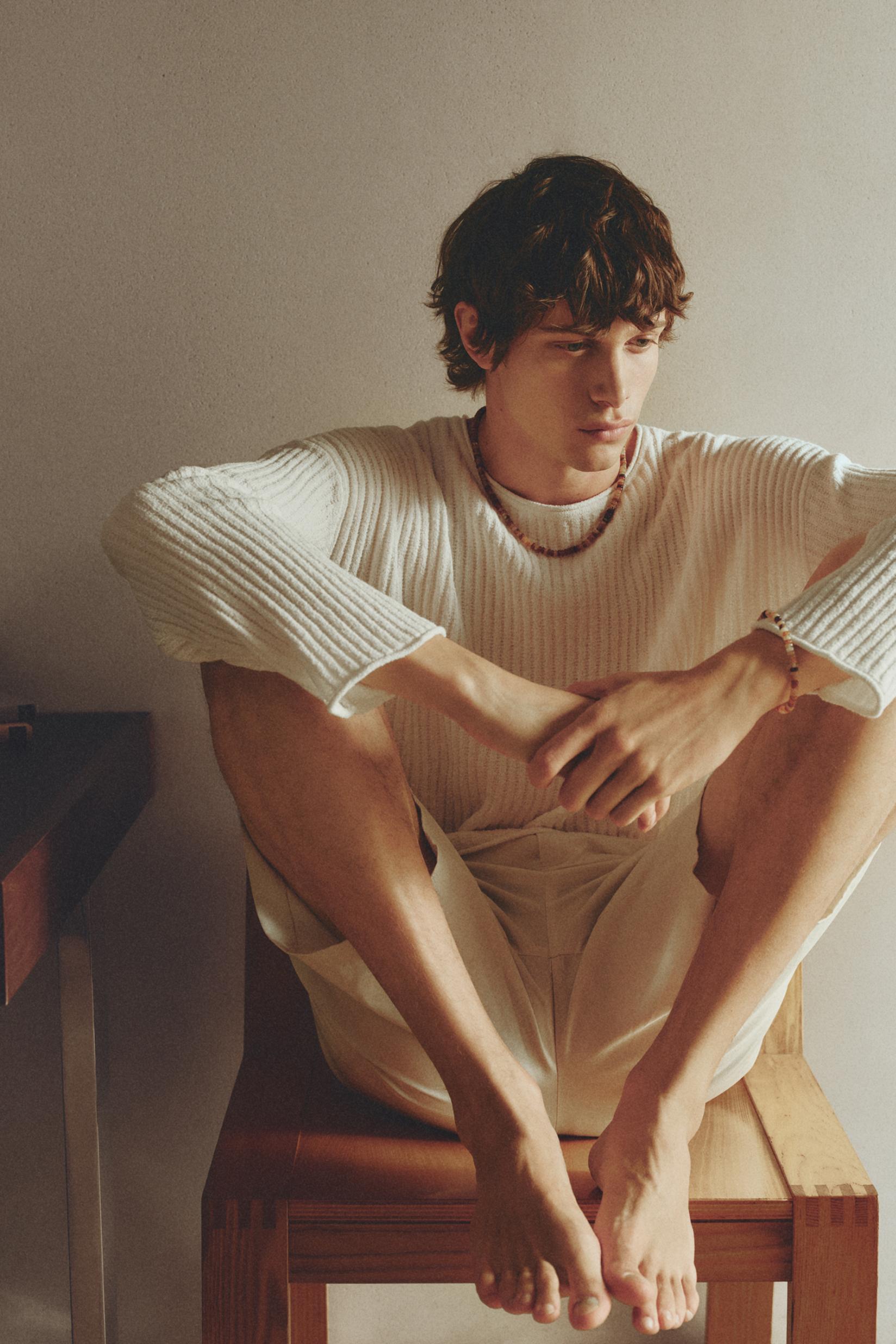 Ribbed knit T-shirt — OFF WHITE
