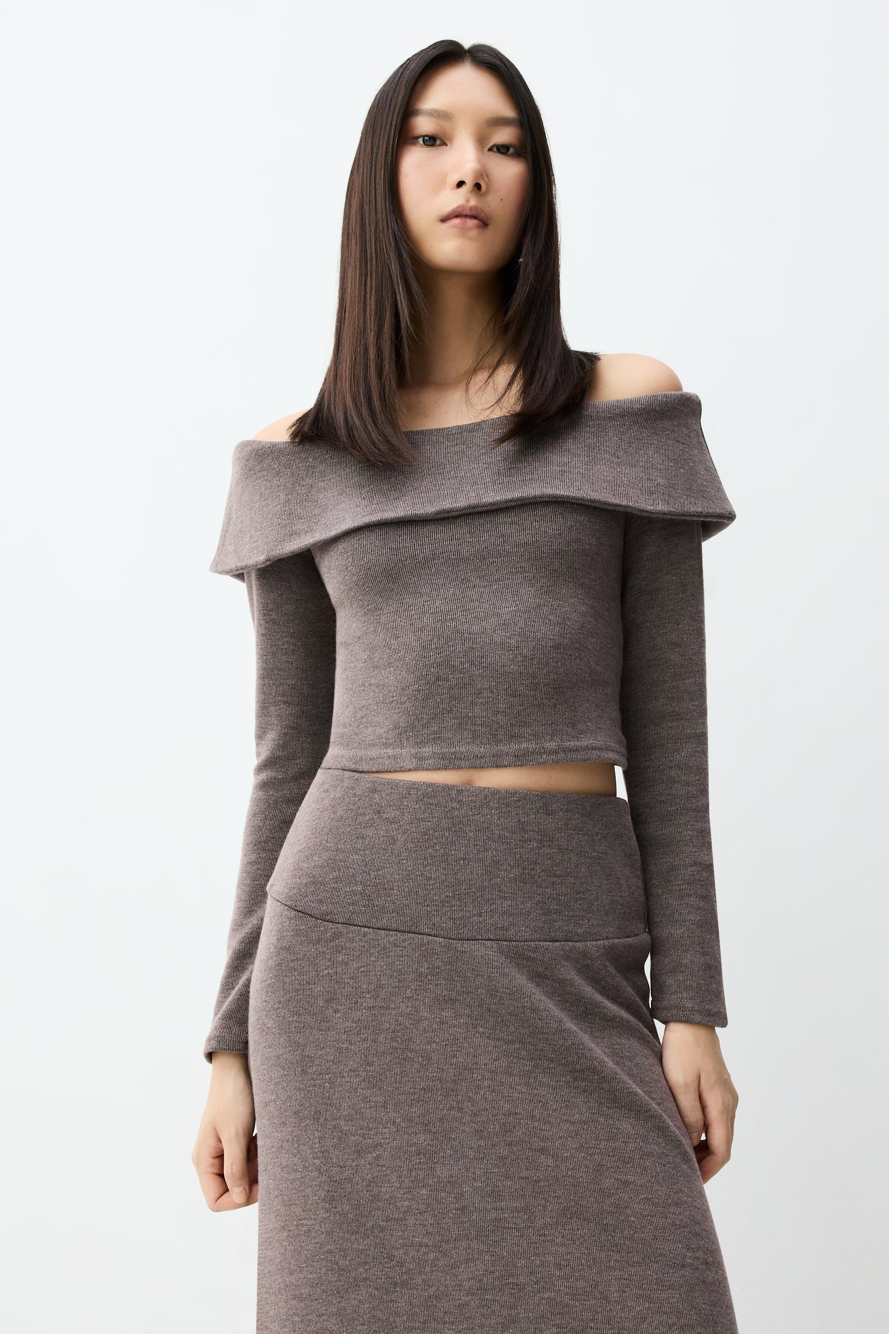 Top bardot punto cortado