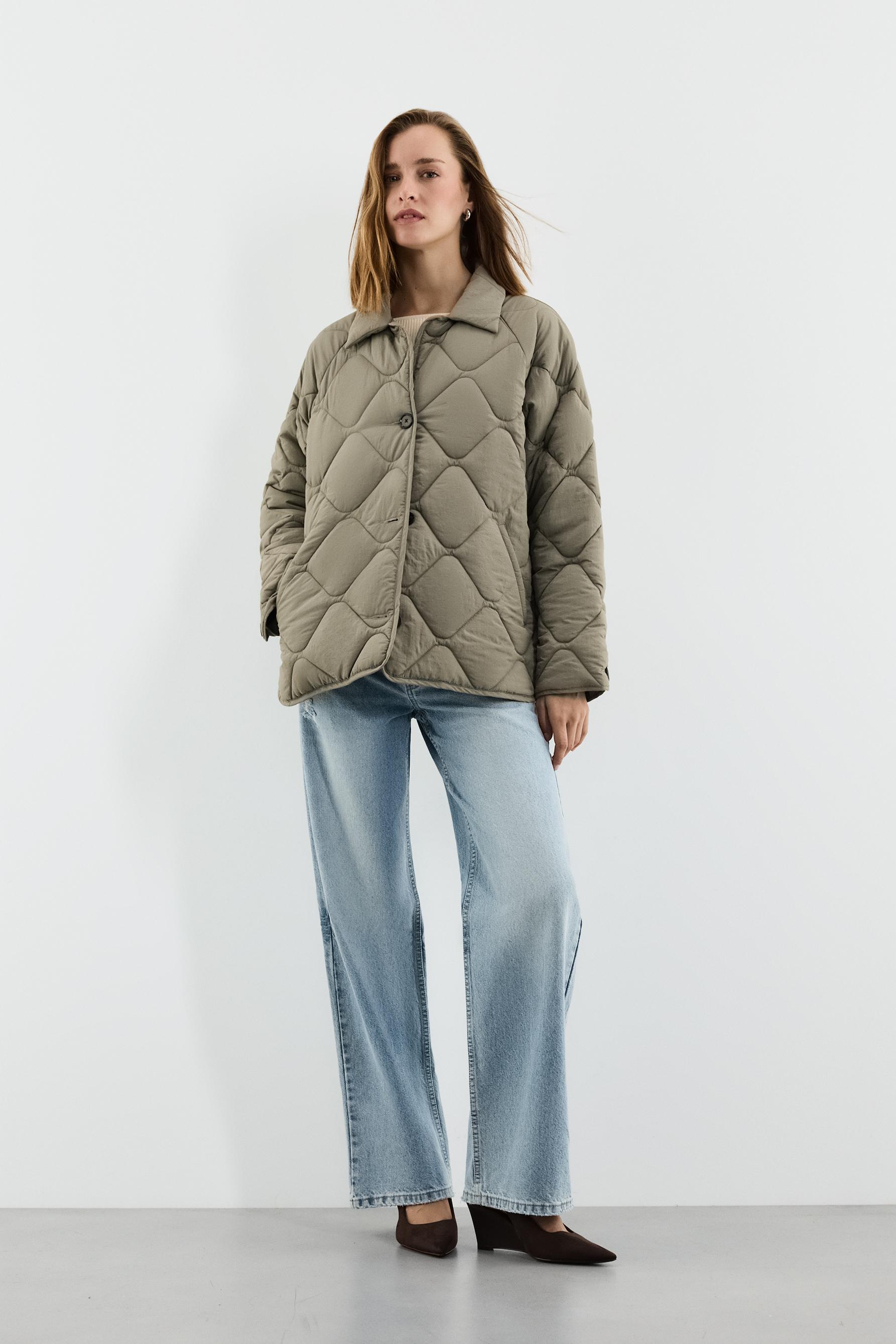 Quilted shirt collar jacket — PALE GREEN