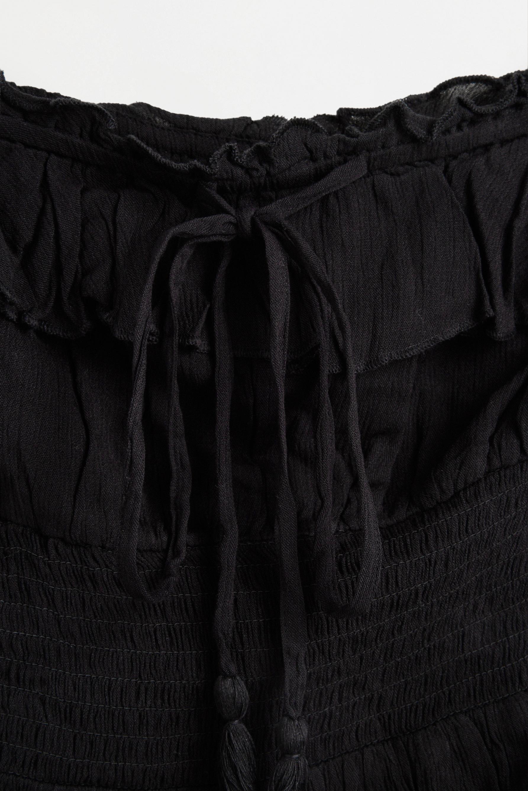 Ruffled top — BLACK