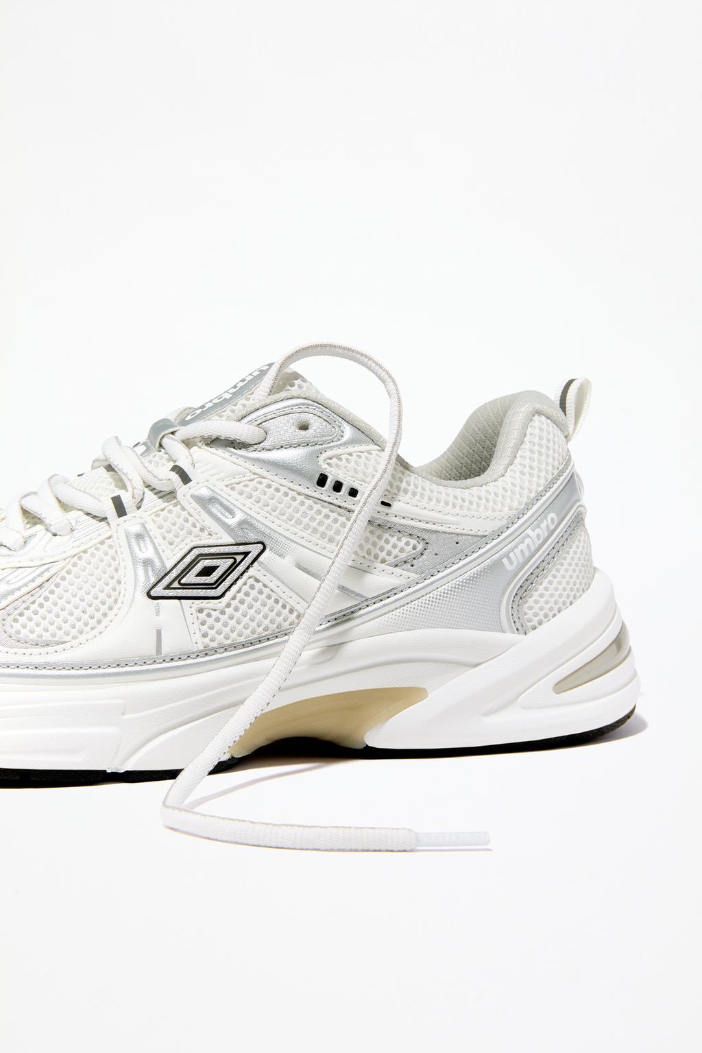 Umbro metallic sneakers