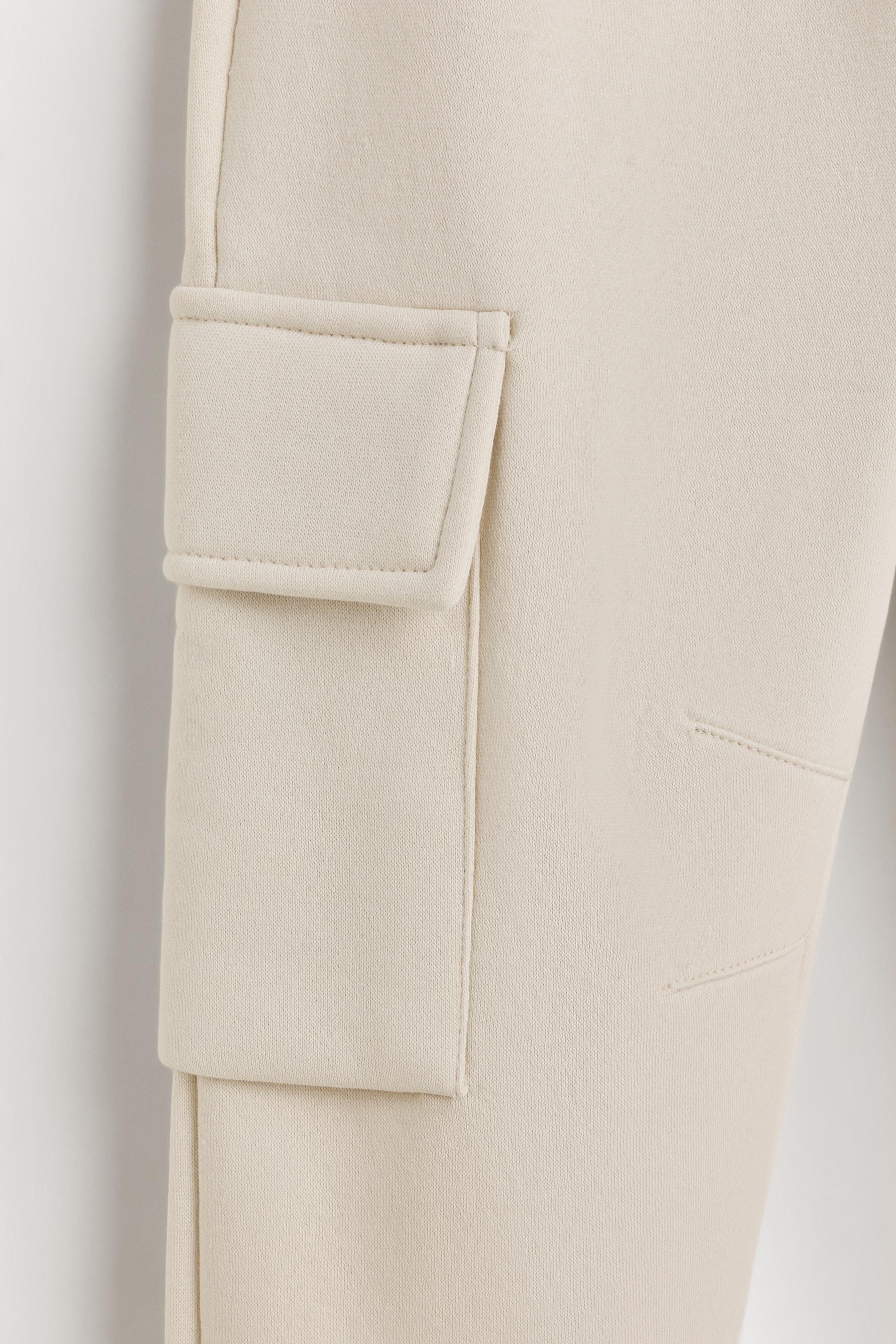 Plush cargo joggers — GREY