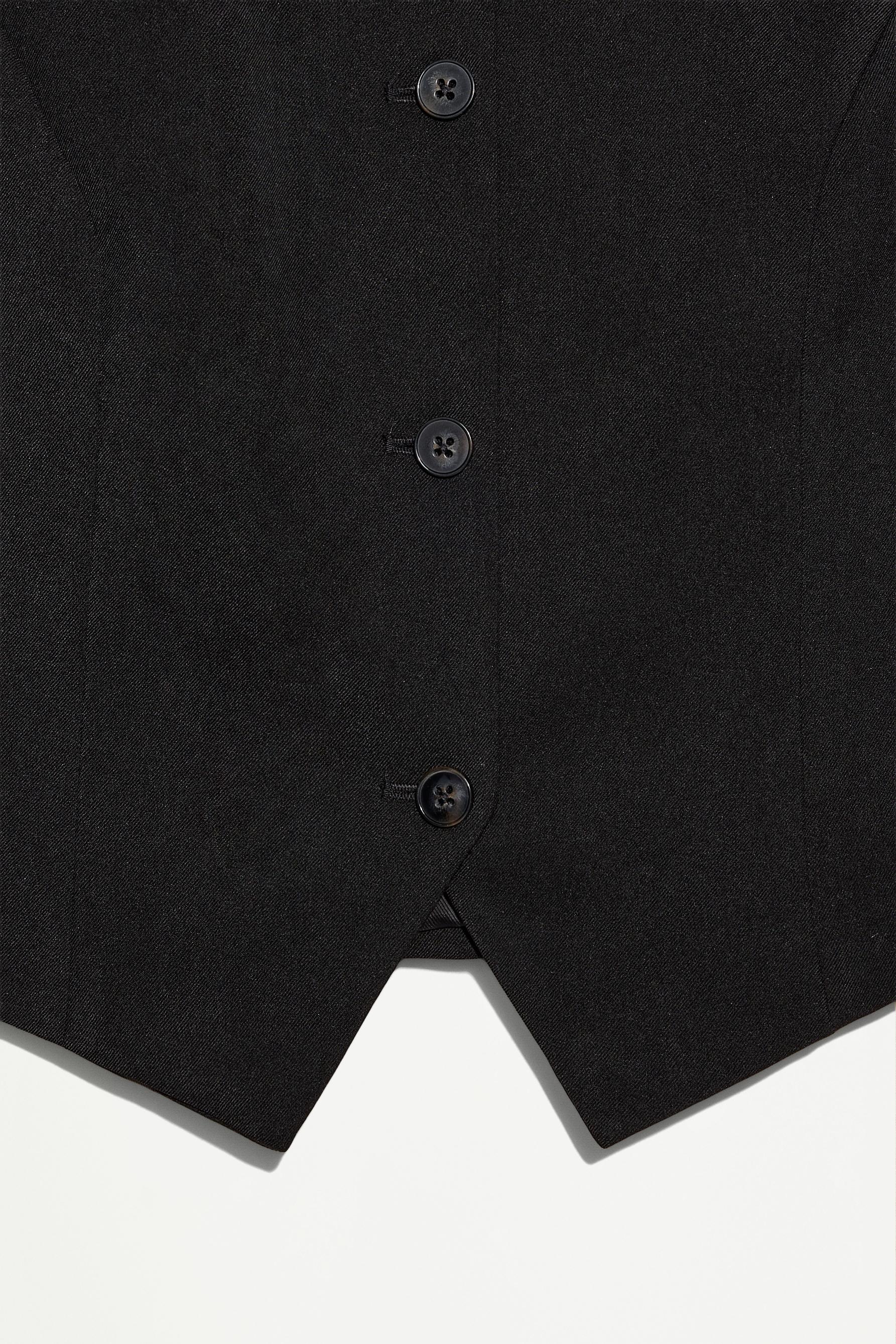 Basic vest — BLACK