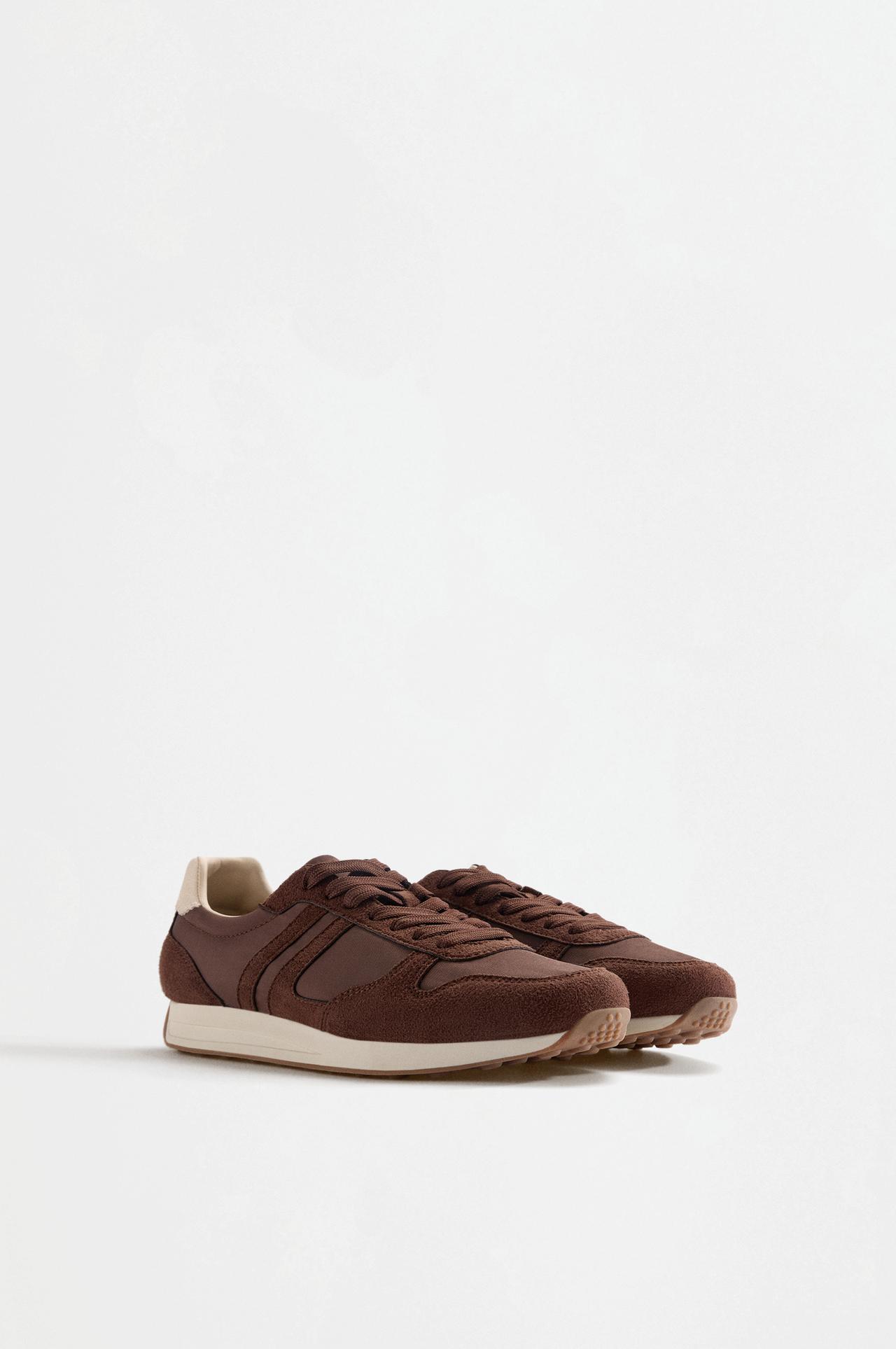 Minimalist sports shoe — BROWN