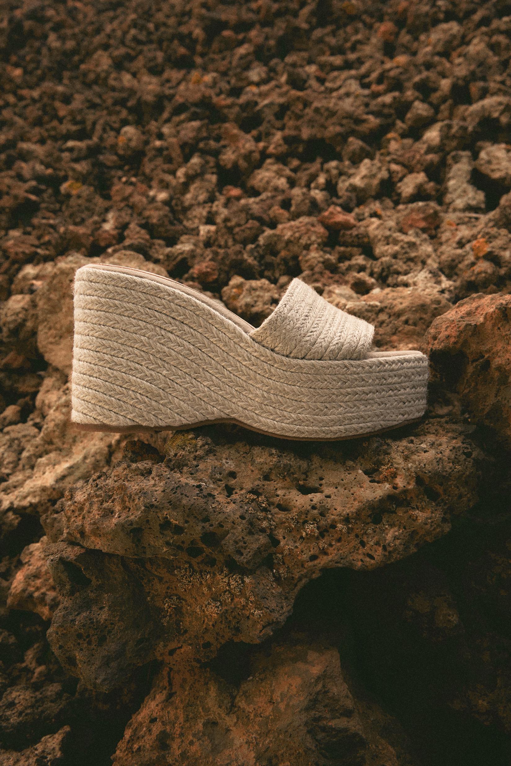 Women's raffia wedge sandals — BEIGE