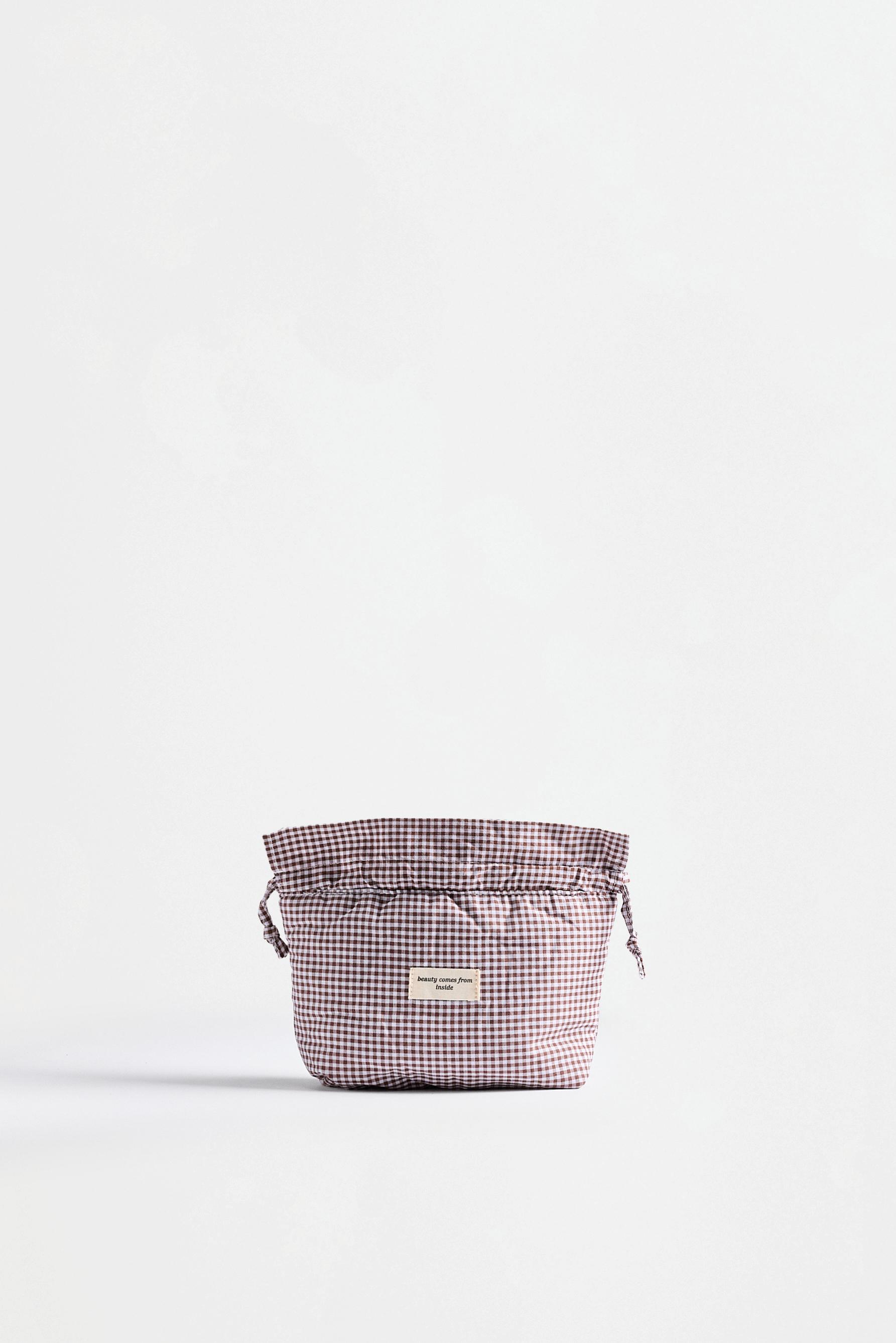 Small gingham check toiletry bag — BROWN