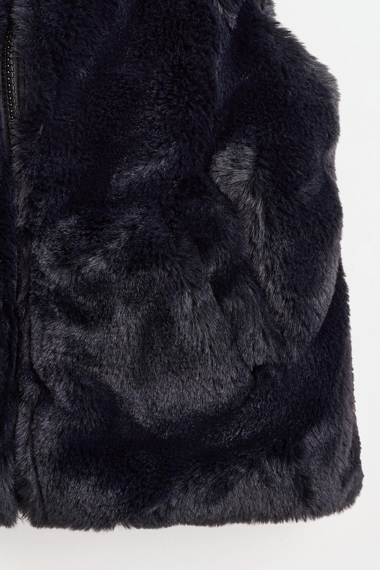 Faux fur vest — BLACK