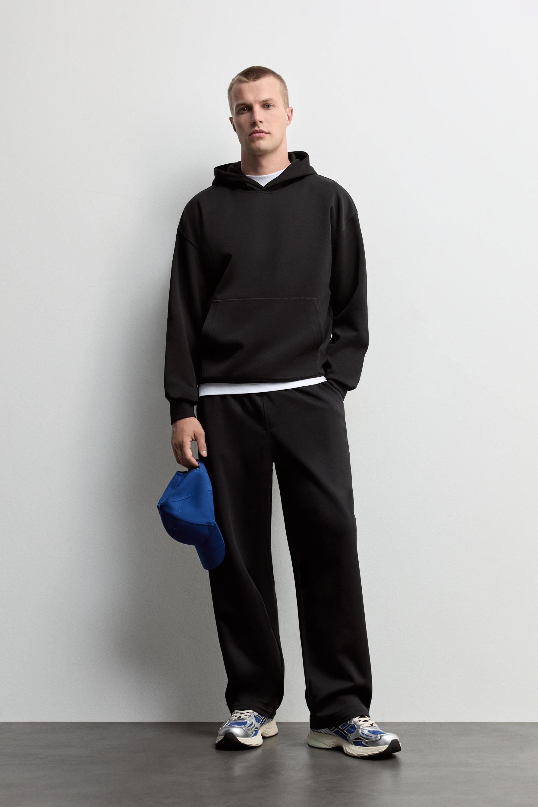 Interlock hoodie — BLACK
