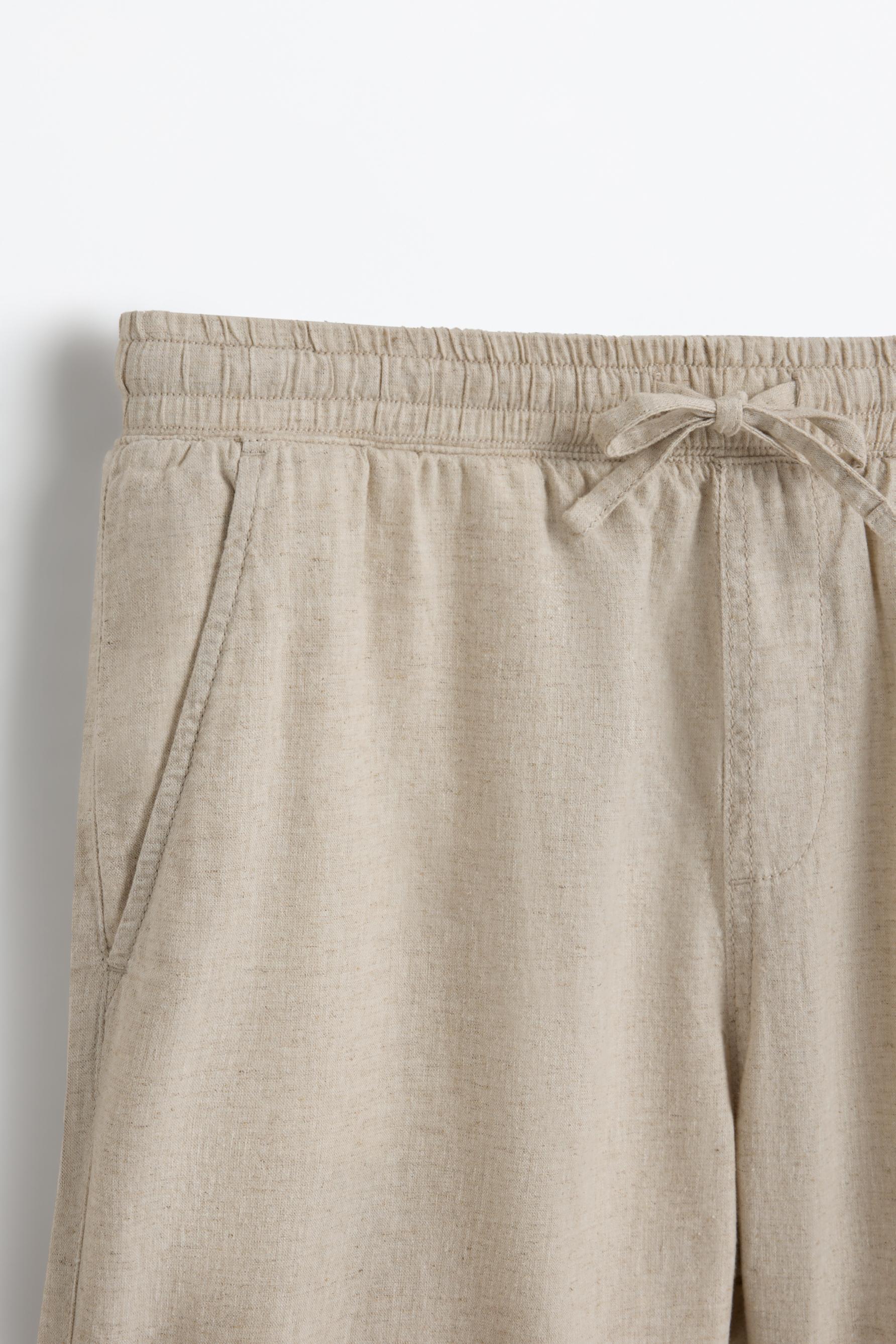 Linen-cotton jogger Bermuda shorts — OFF WHITE