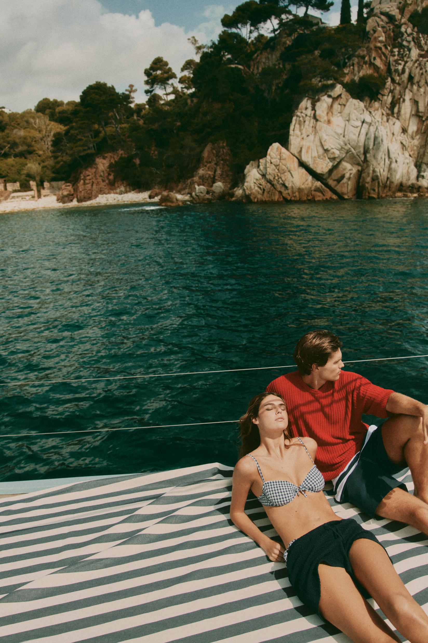 Long color block swim trunks — BLUE/WHITE