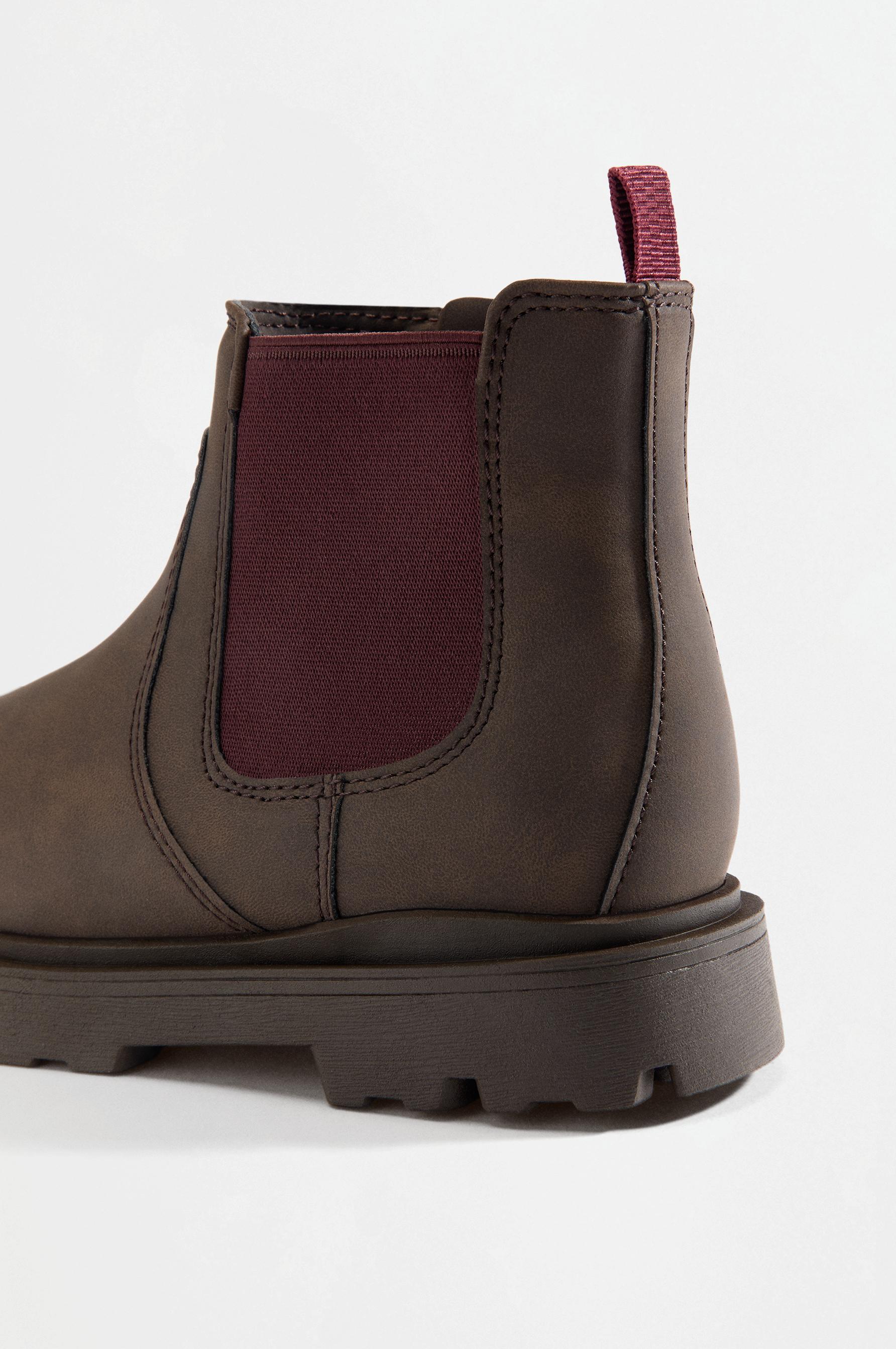 Chelsea boots — BROWN